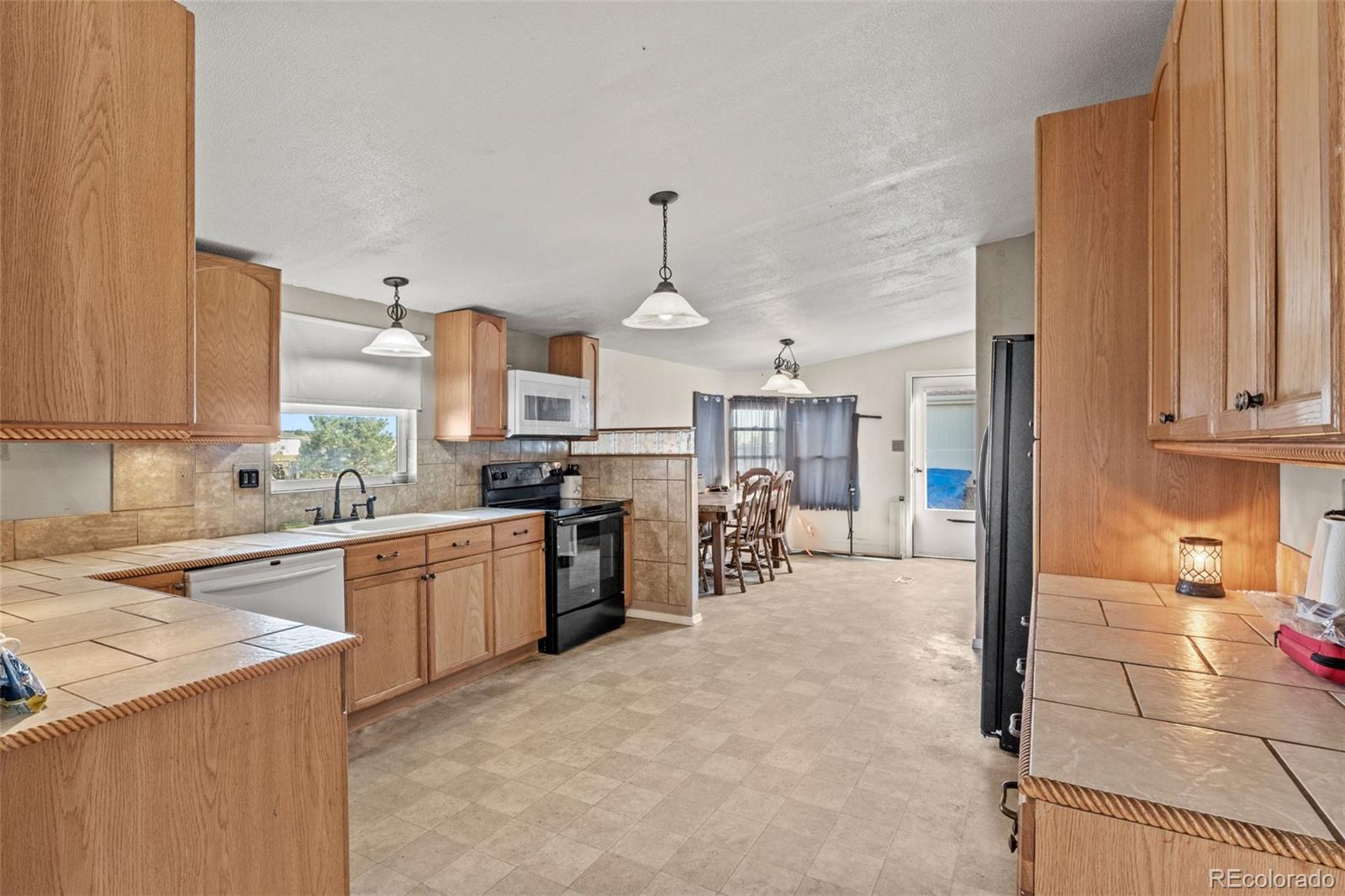 MLS Image #7 for 5756  john ross court,peyton, Colorado