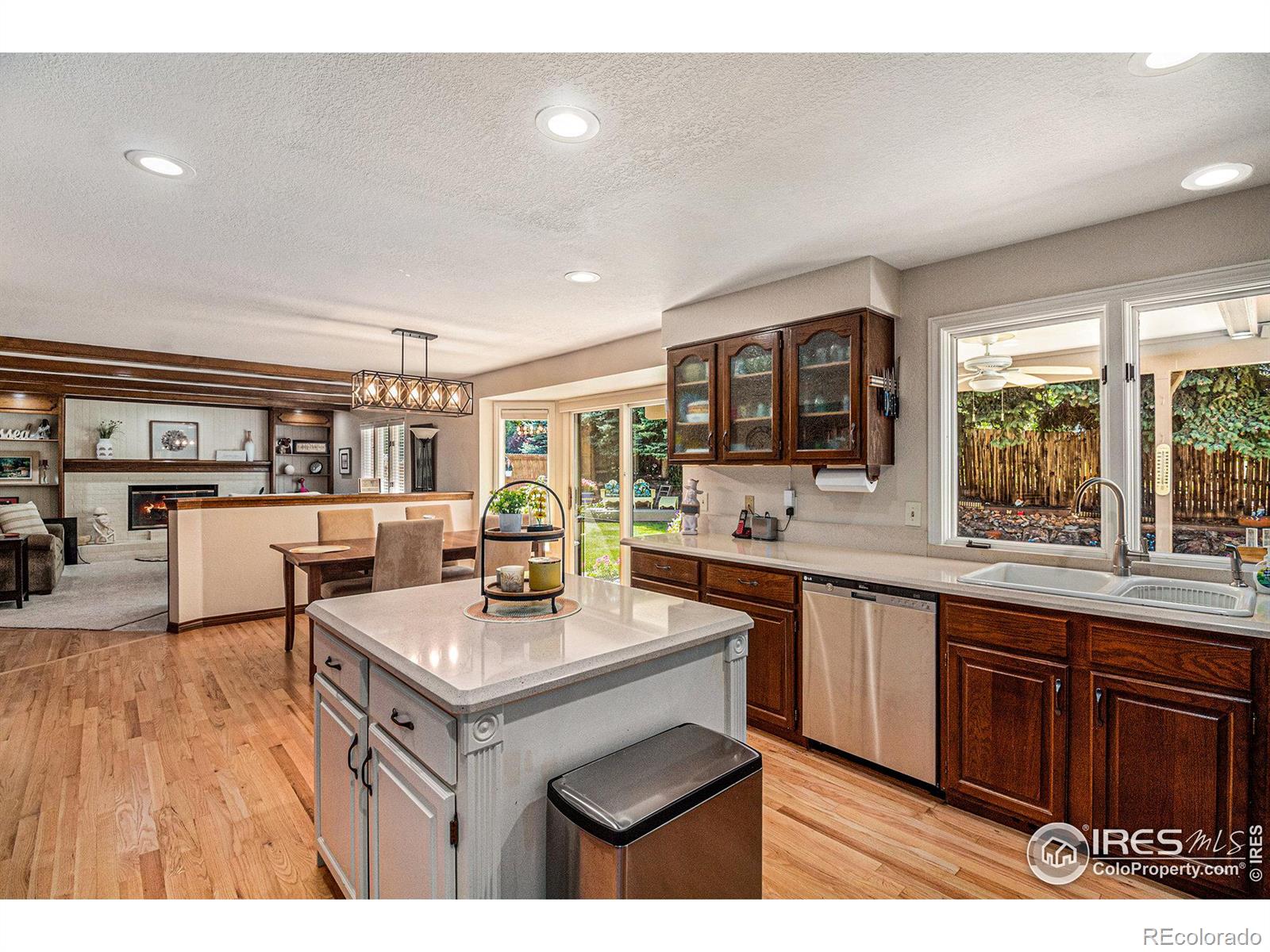 MLS Image #6 for 8037 s ammons street,littleton, Colorado