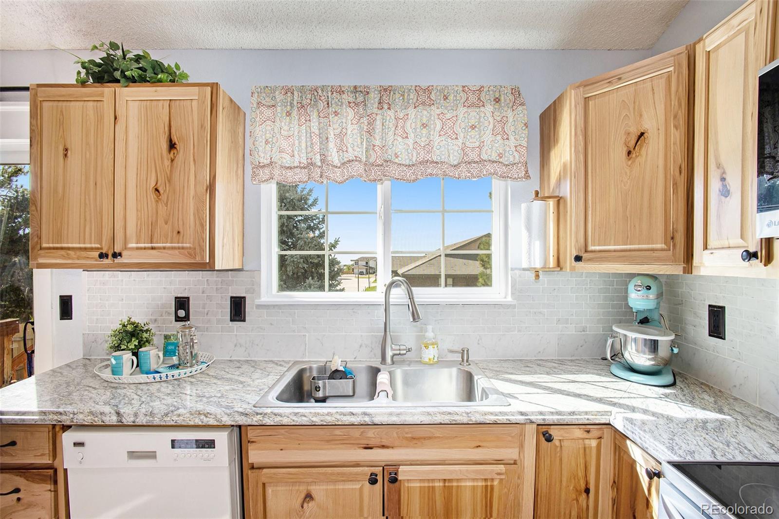 MLS Image #11 for 1035  barnum drive,colorado springs, Colorado