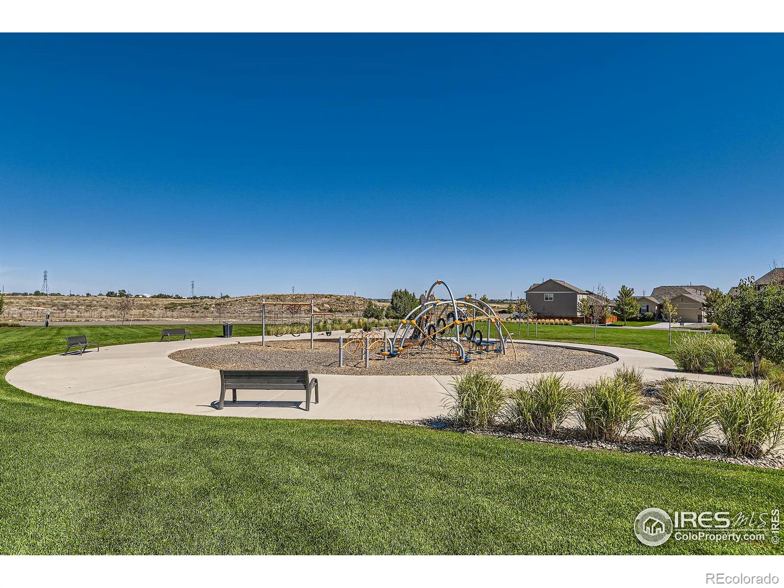 MLS Image #13 for 850  emerald street,lochbuie, Colorado