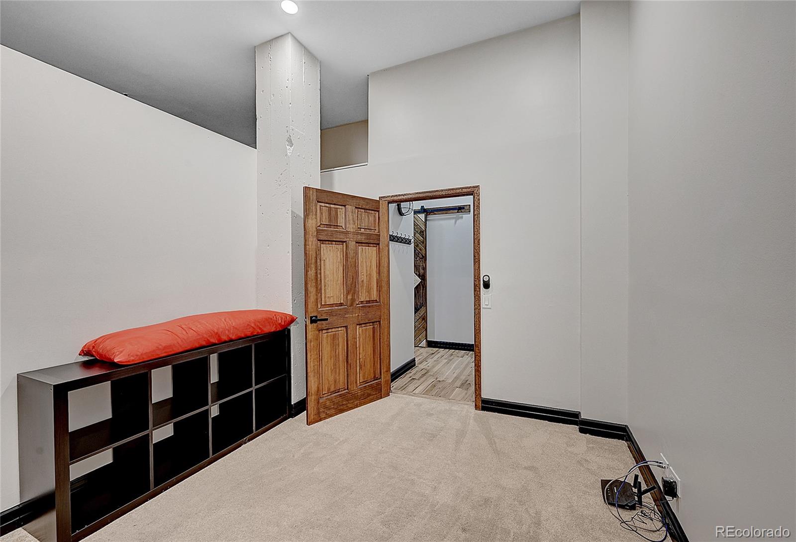 MLS Image #11 for 720  16th street,denver, Colorado