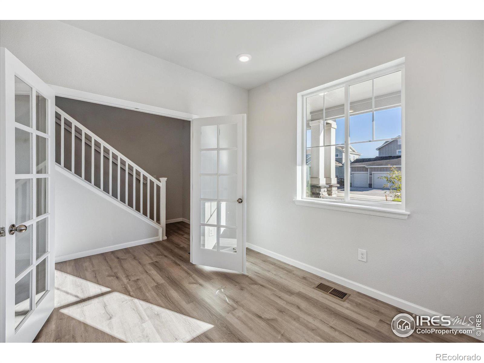 MLS Image #4 for 864  hummocky way,windsor, Colorado