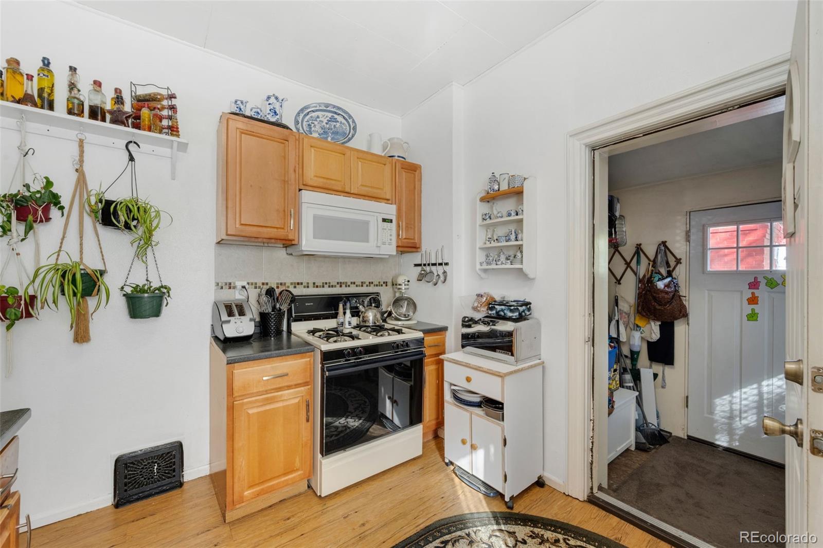 MLS Image #19 for 403 w 3rd avenue,denver, Colorado