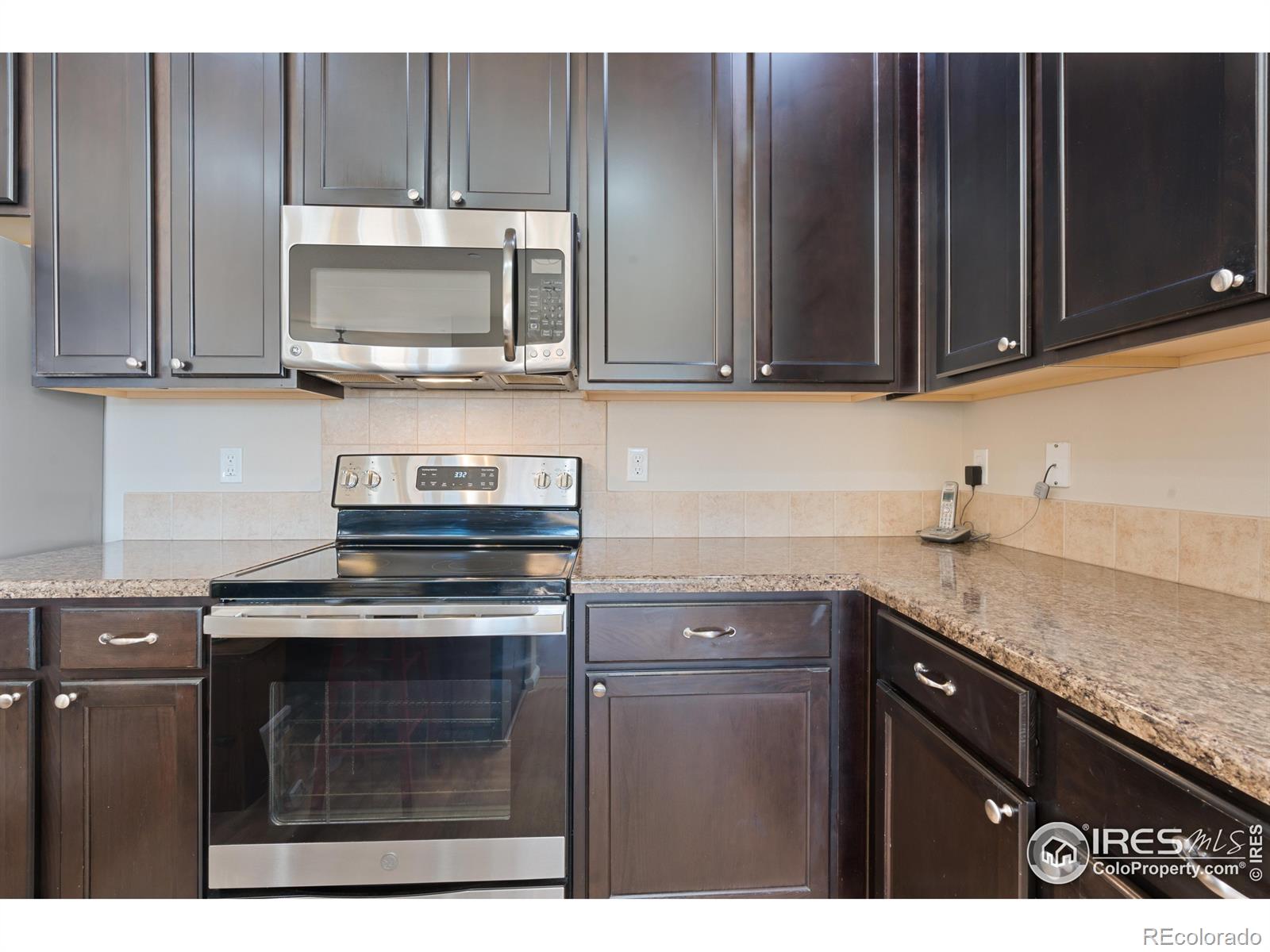 MLS Image #11 for 5120  southern cross lane,fort collins, Colorado