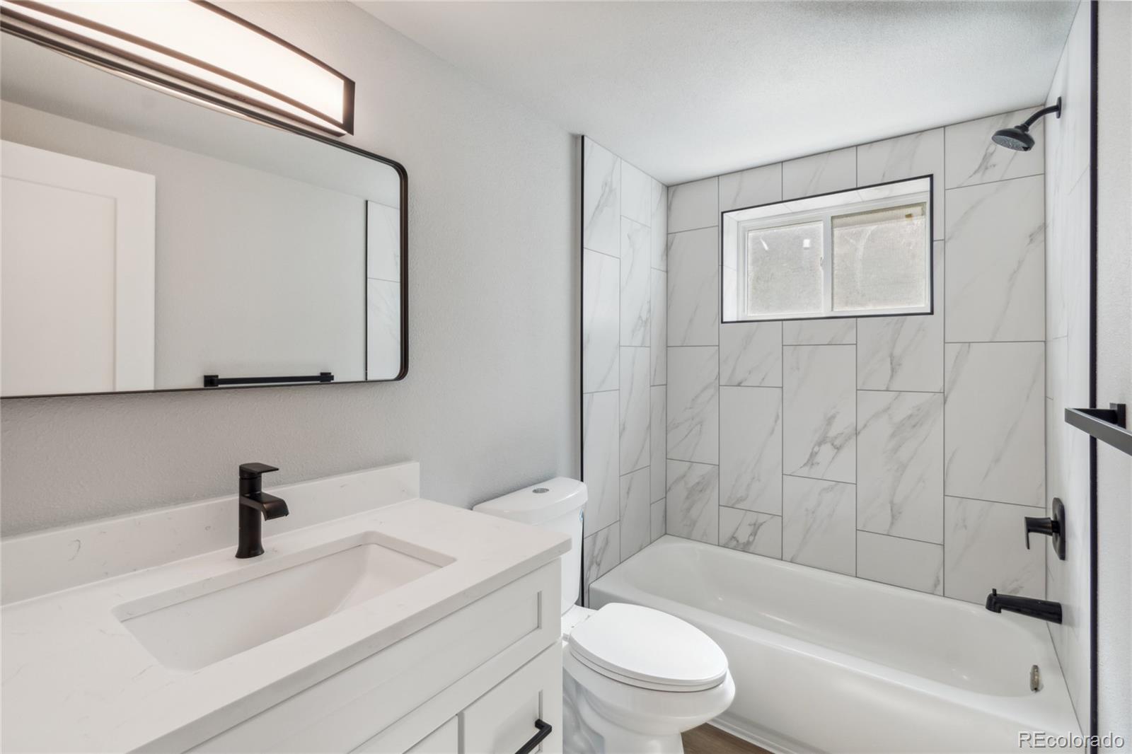 MLS Image #10 for 590 n logan street,denver, Colorado