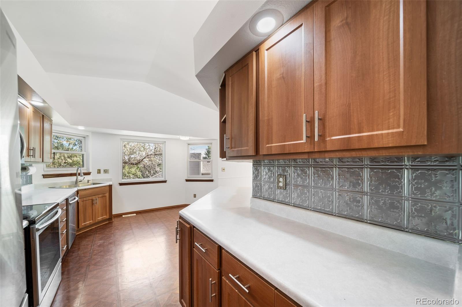 MLS Image #12 for 1813  palm drive,colorado springs, Colorado