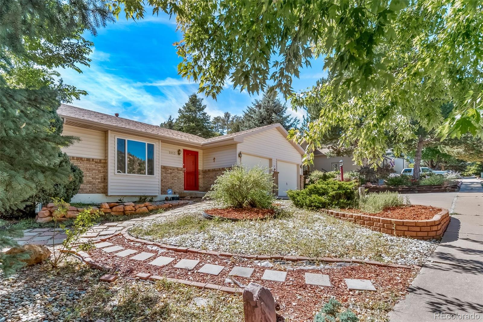 MLS Image #2 for 1813  palm drive,colorado springs, Colorado