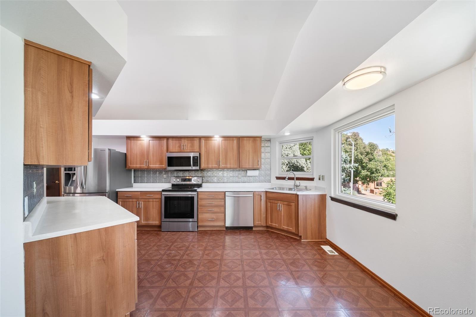 MLS Image #9 for 1813  palm drive,colorado springs, Colorado