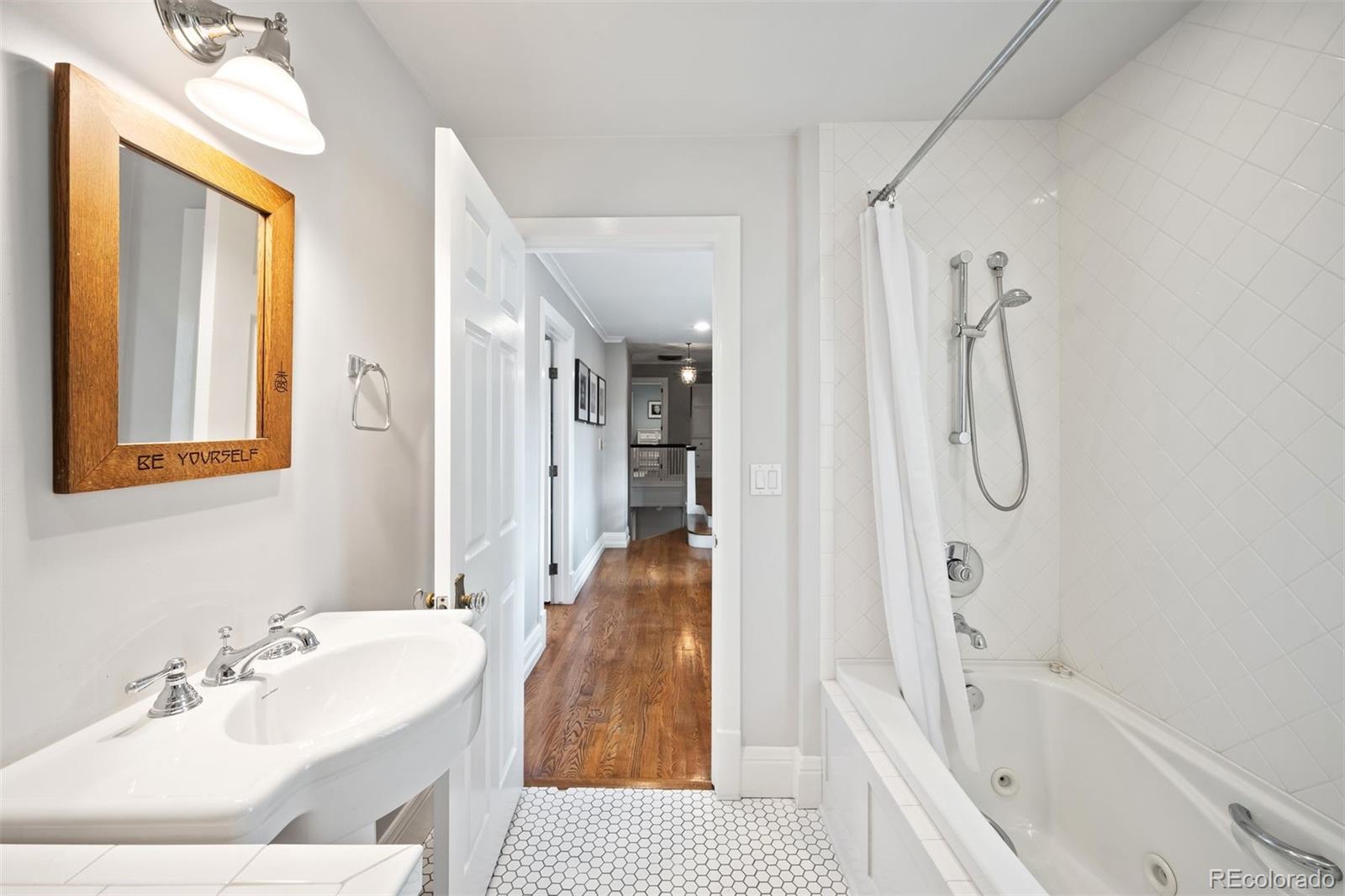 MLS Image #20 for 141 n gilpin street,denver, Colorado