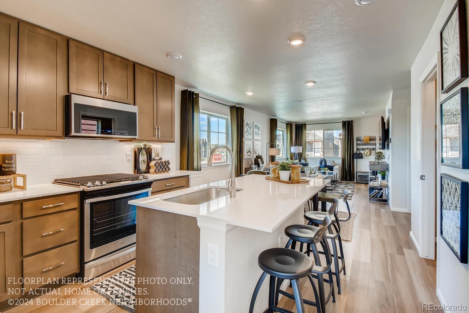 MLS Image #3 for 10251 e 62nd place,denver, Colorado