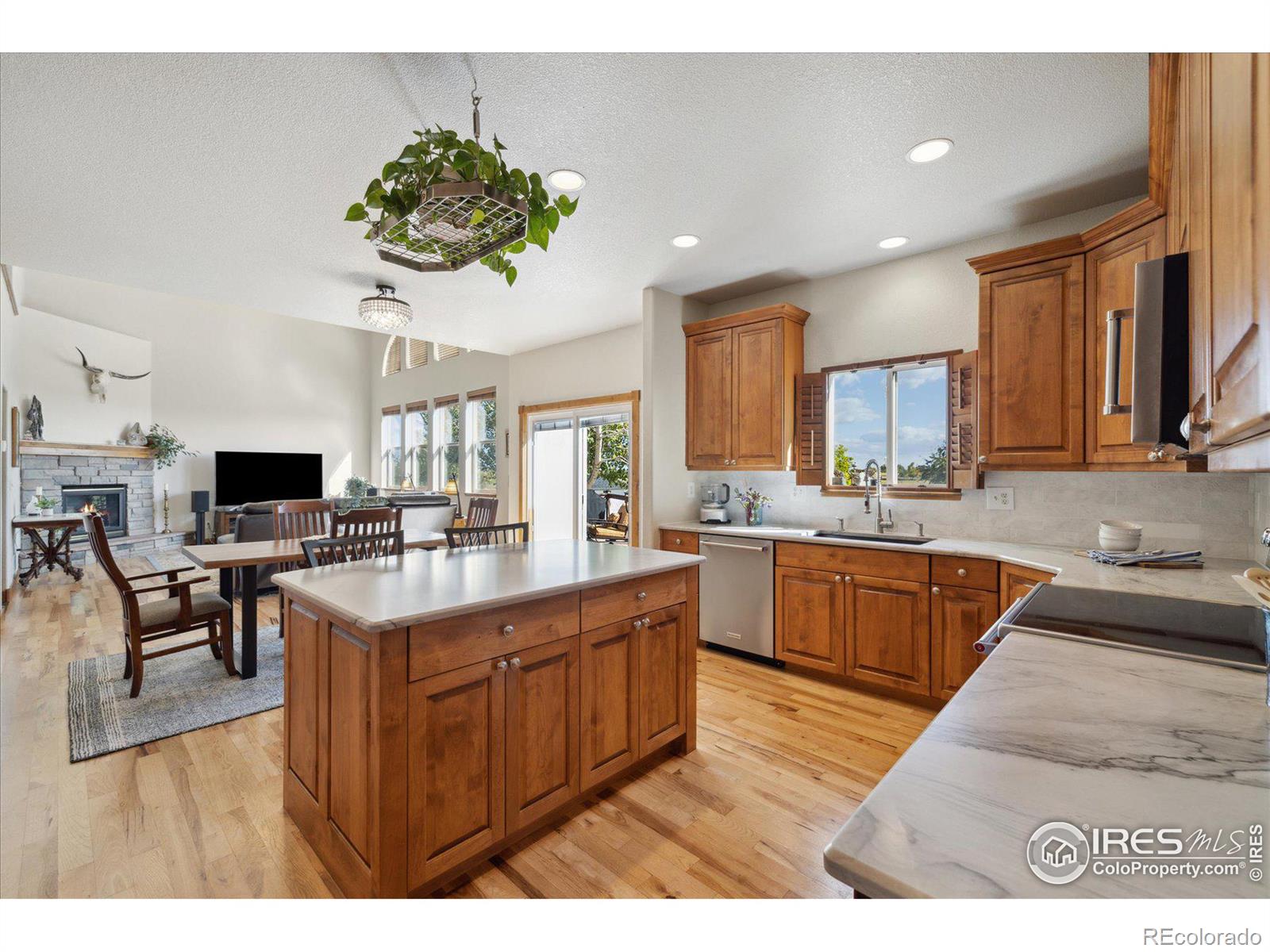 MLS Image #3 for 3638  coyote trail,berthoud, Colorado