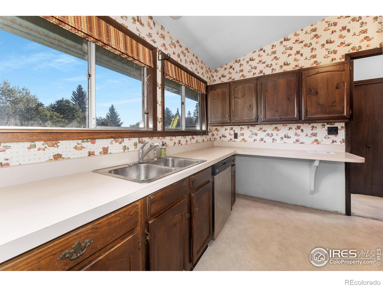 MLS Image #6 for 922  club view road,fort collins, Colorado