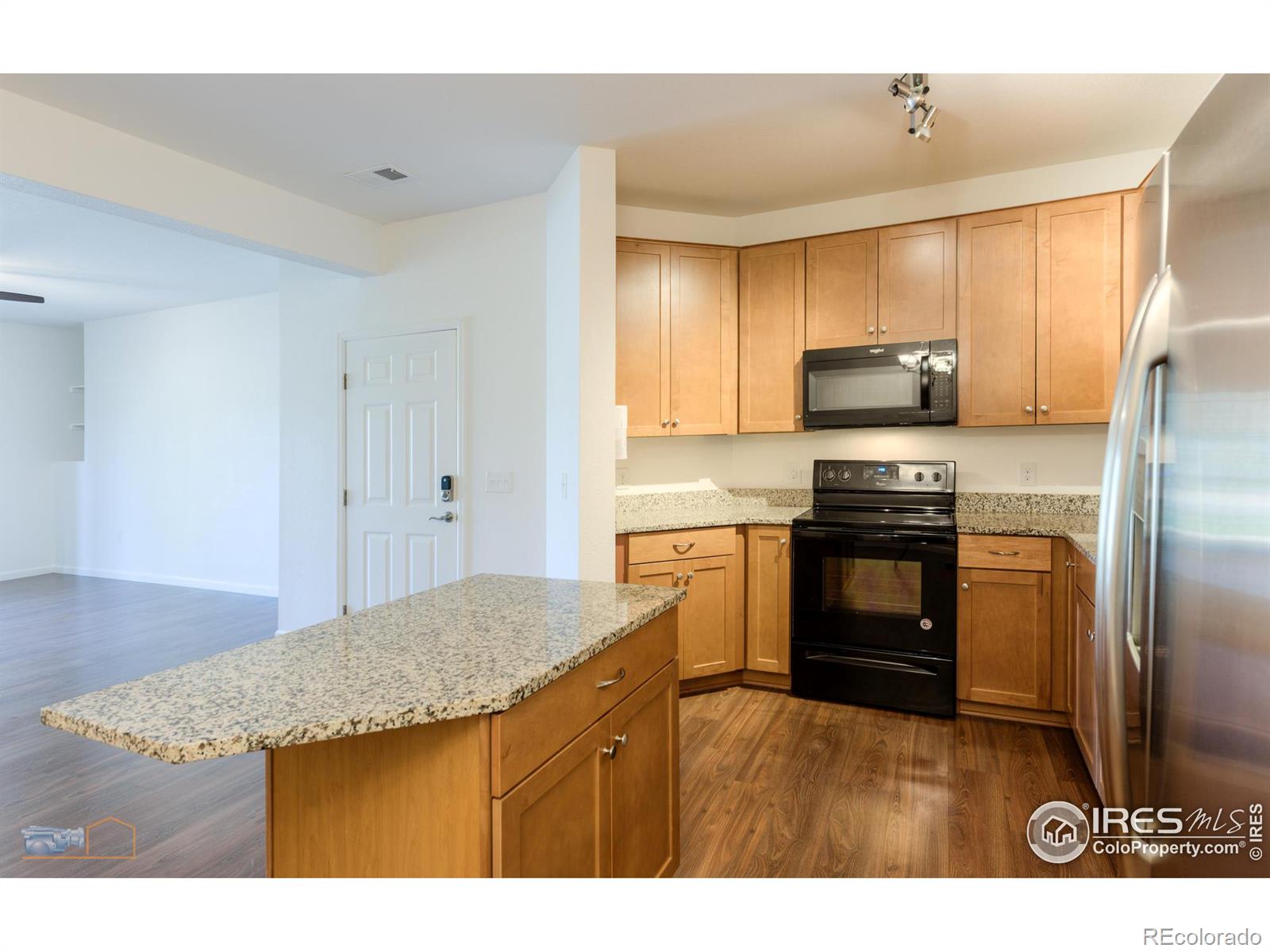 MLS Image #16 for 804  summer hawk drive,longmont, Colorado