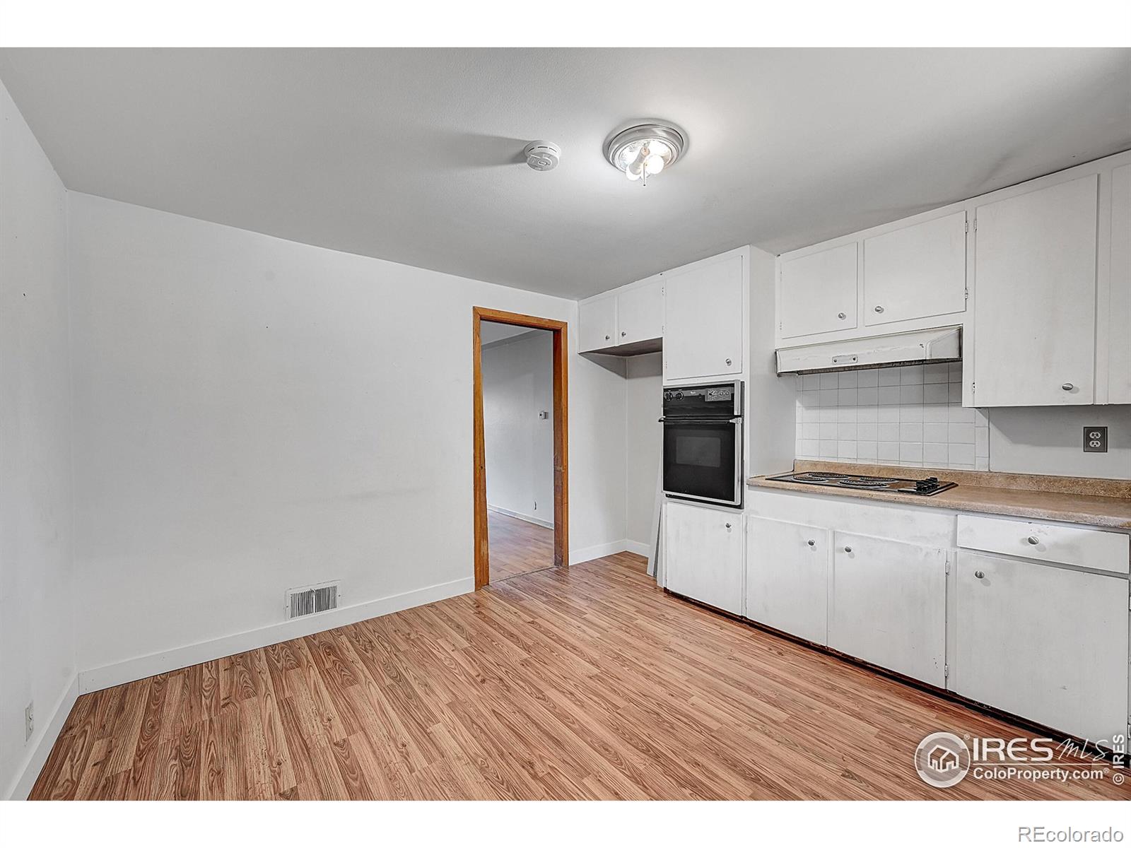 MLS Image #21 for 5345 s lakeview street,littleton, Colorado