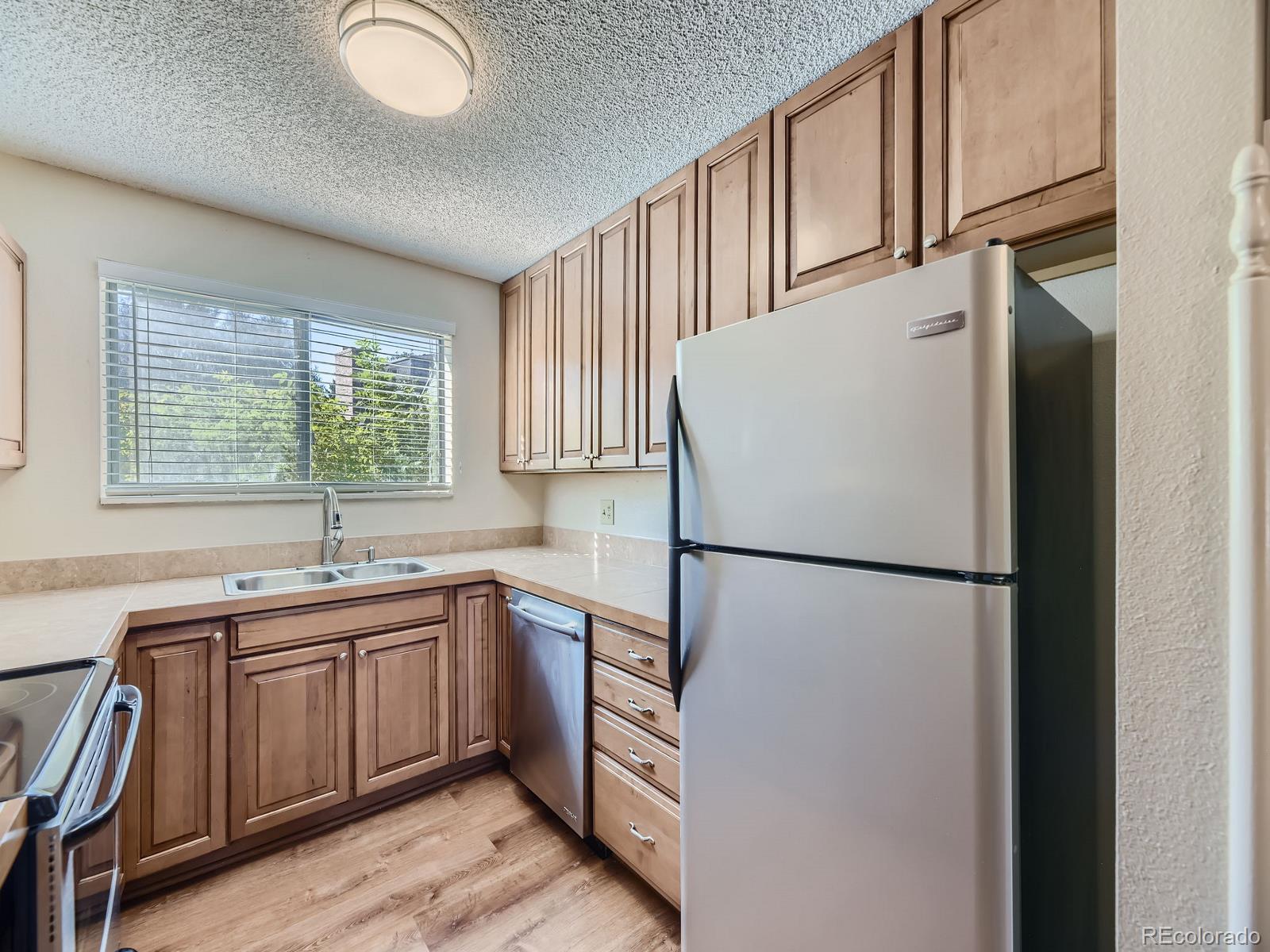 MLS Image #6 for 3696 s depew street,lakewood, Colorado