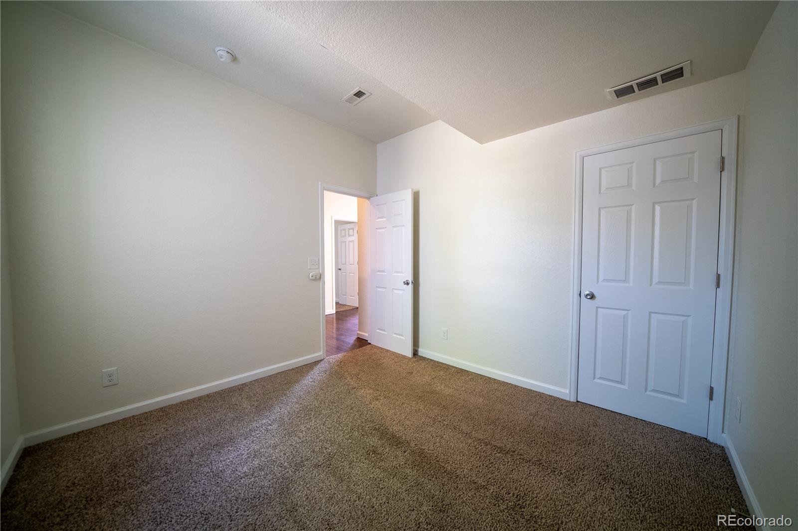 MLS Image #16 for 5685 w 25th avenue,denver, Colorado