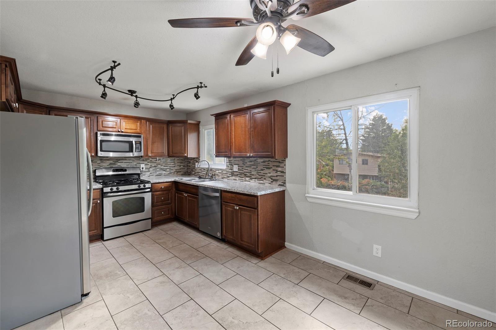 MLS Image #6 for 50 n ely street,colorado springs, Colorado