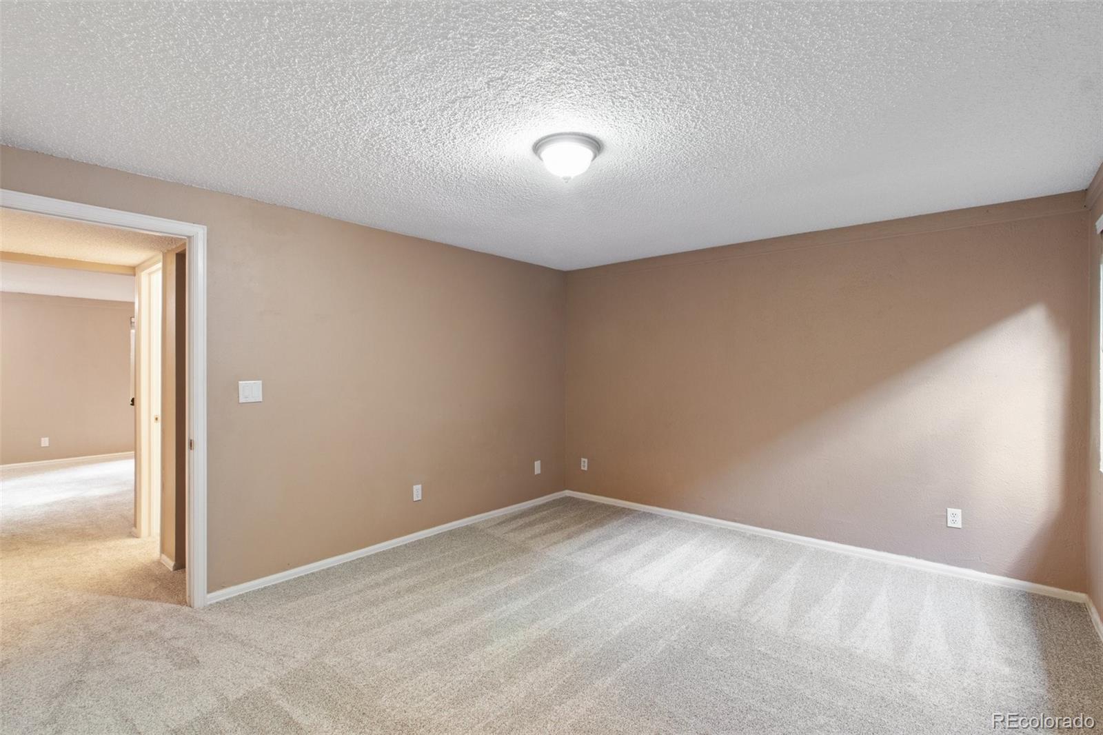 MLS Image #18 for 376 w rockrimmon boulevard,colorado springs, Colorado