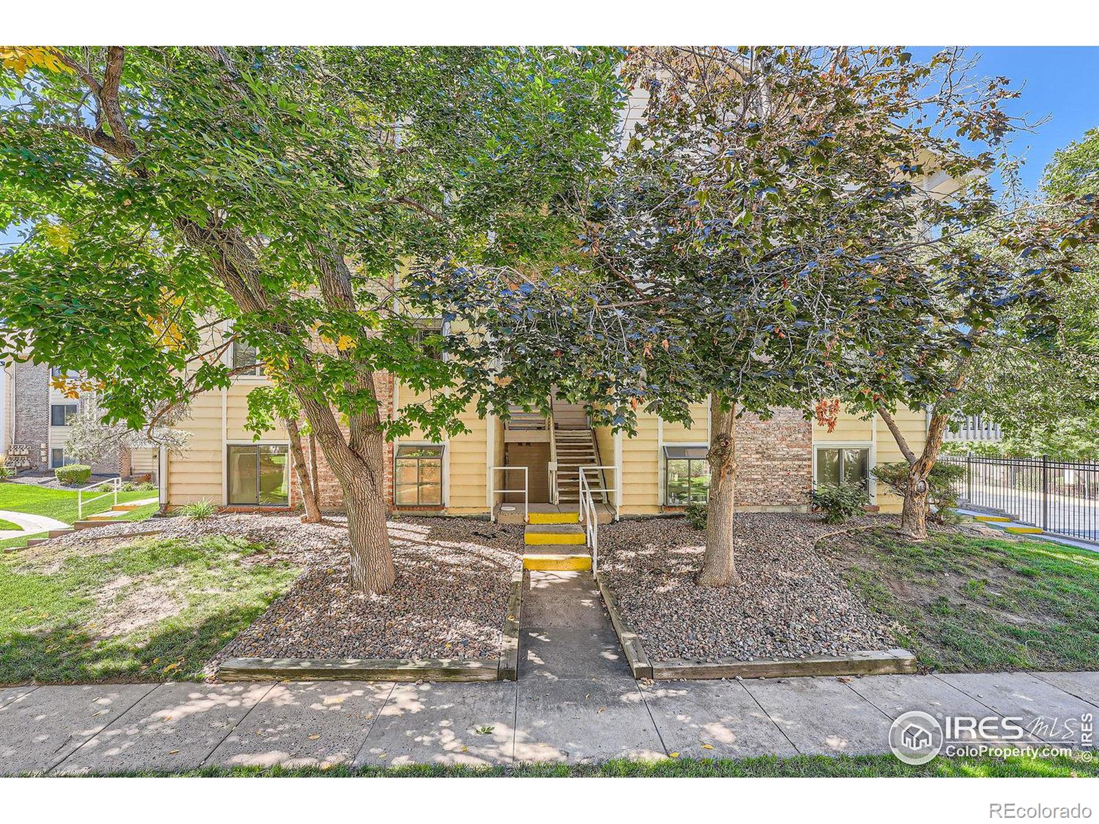 MLS Image #20 for 12534 e cornell avenue,aurora, Colorado