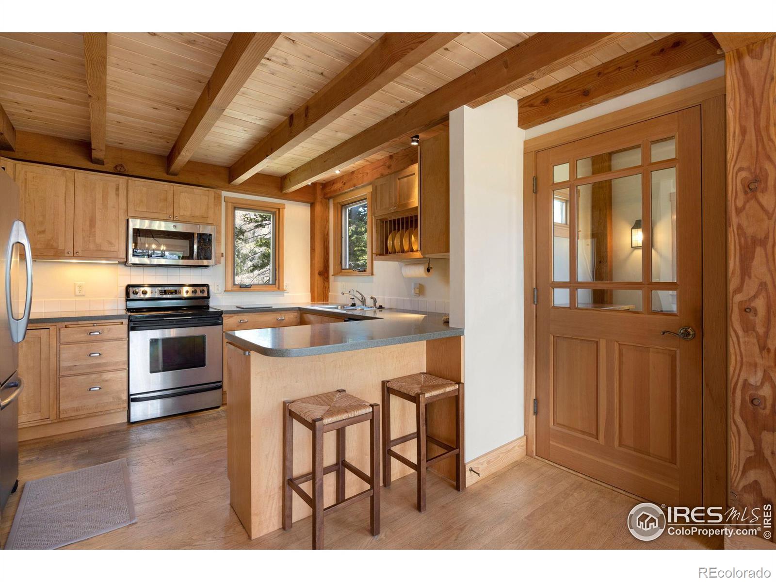 MLS Image #11 for 520  isaac lane,bellvue, Colorado