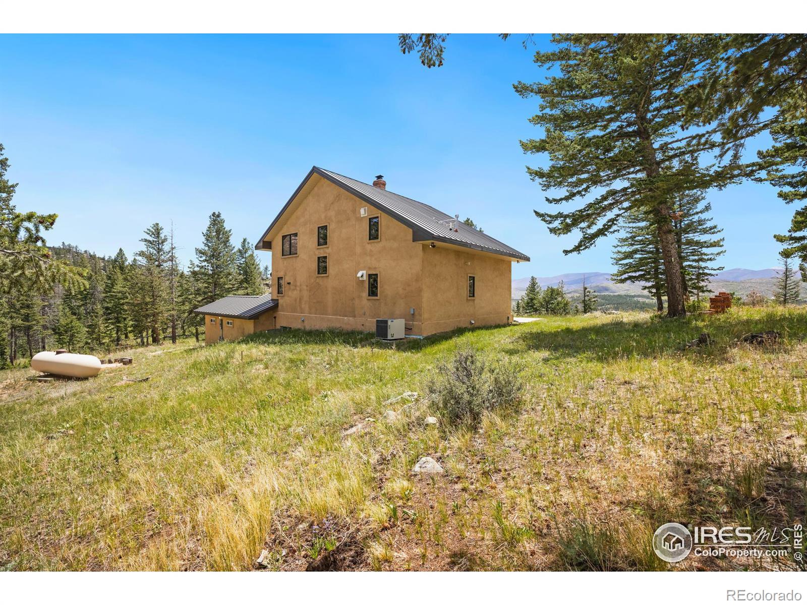 MLS Image #29 for 520  isaac lane,bellvue, Colorado