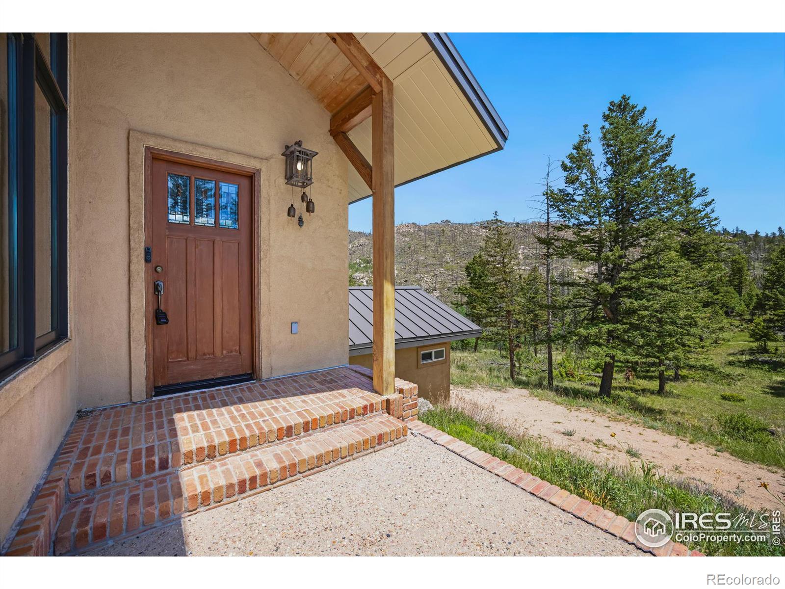 MLS Image #3 for 520  isaac lane,bellvue, Colorado