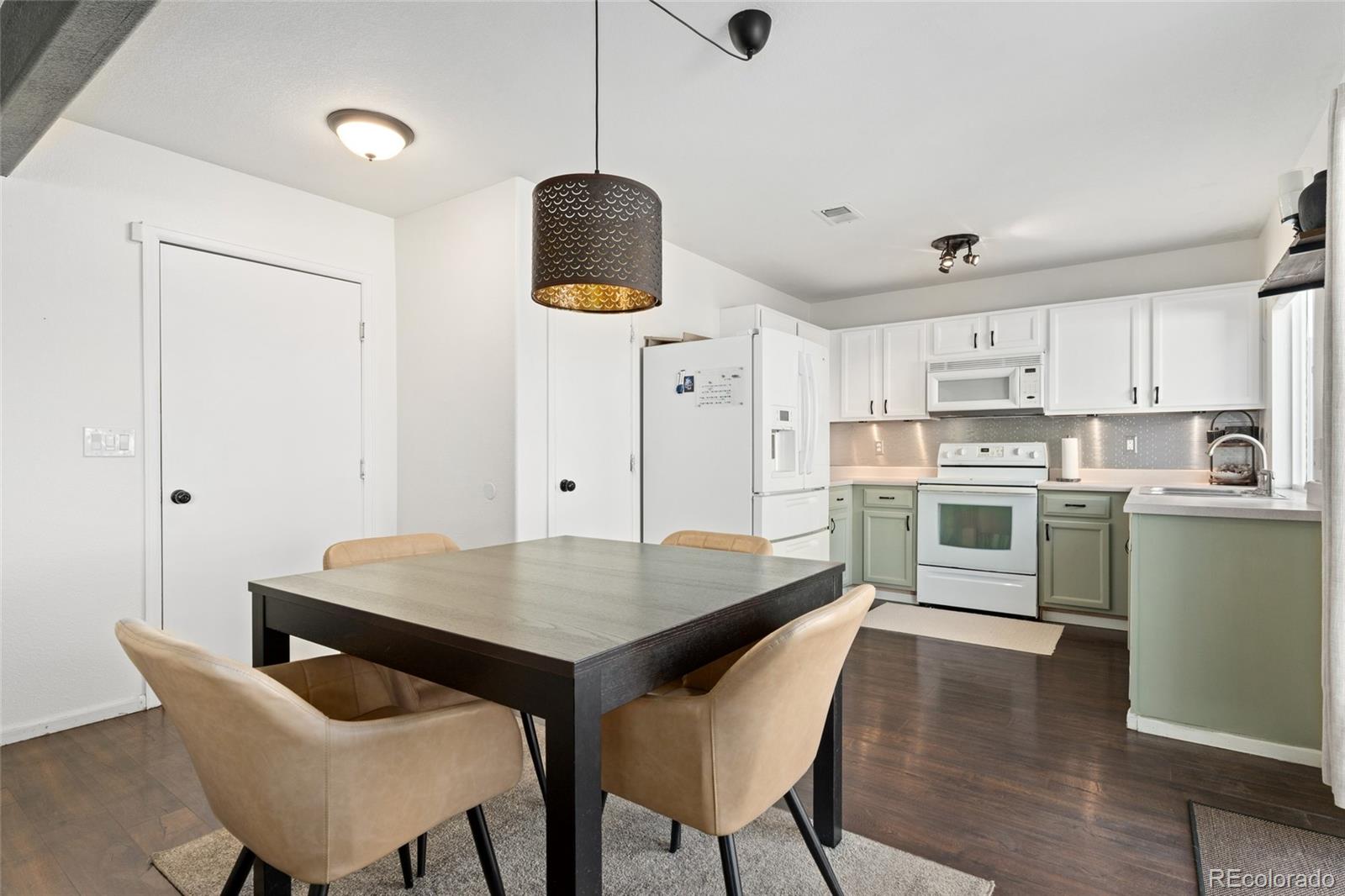 MLS Image #0 for 19535  robins drive,denver, Colorado