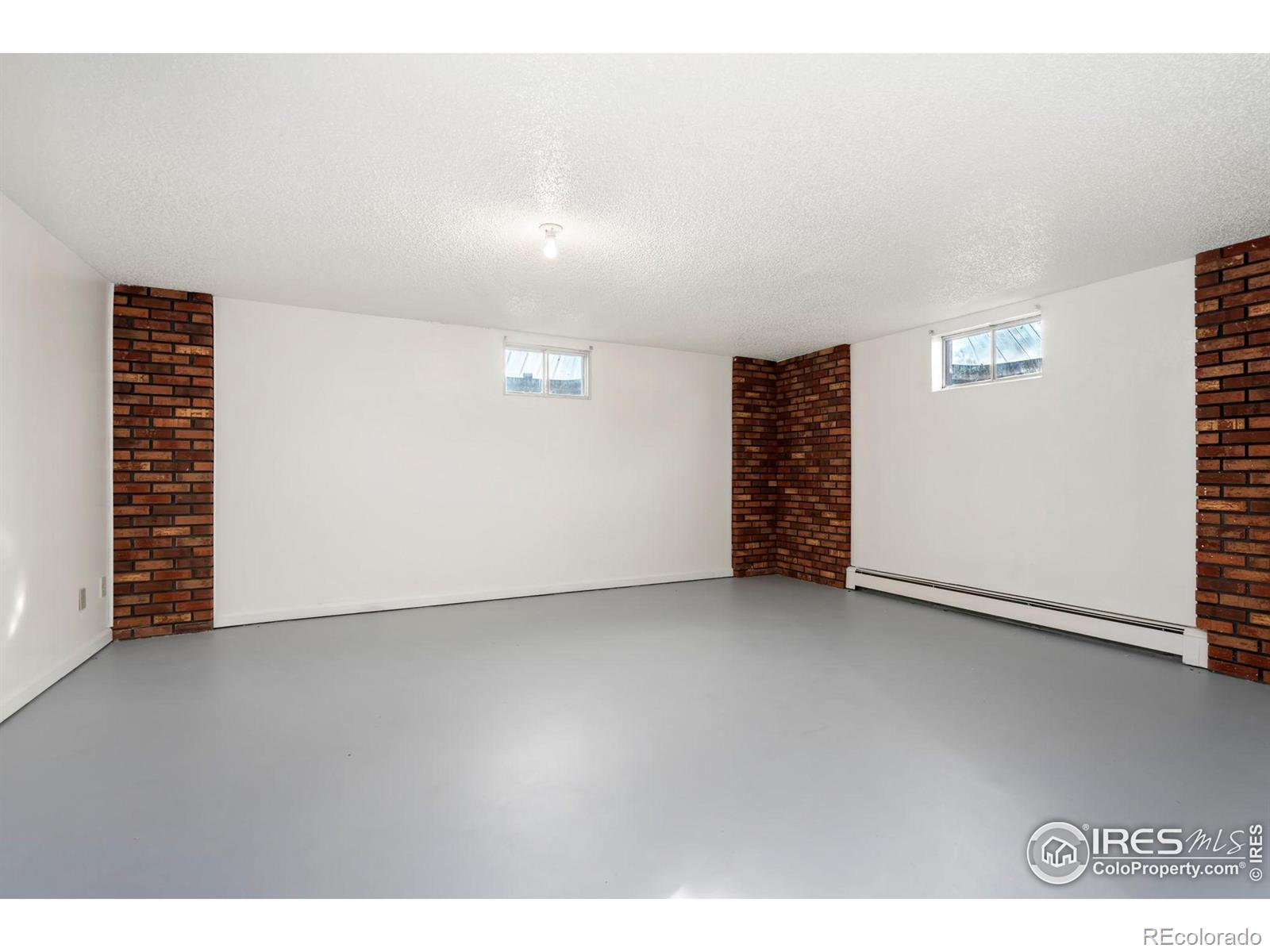 MLS Image #20 for 1944  basswood avenue,greeley, Colorado