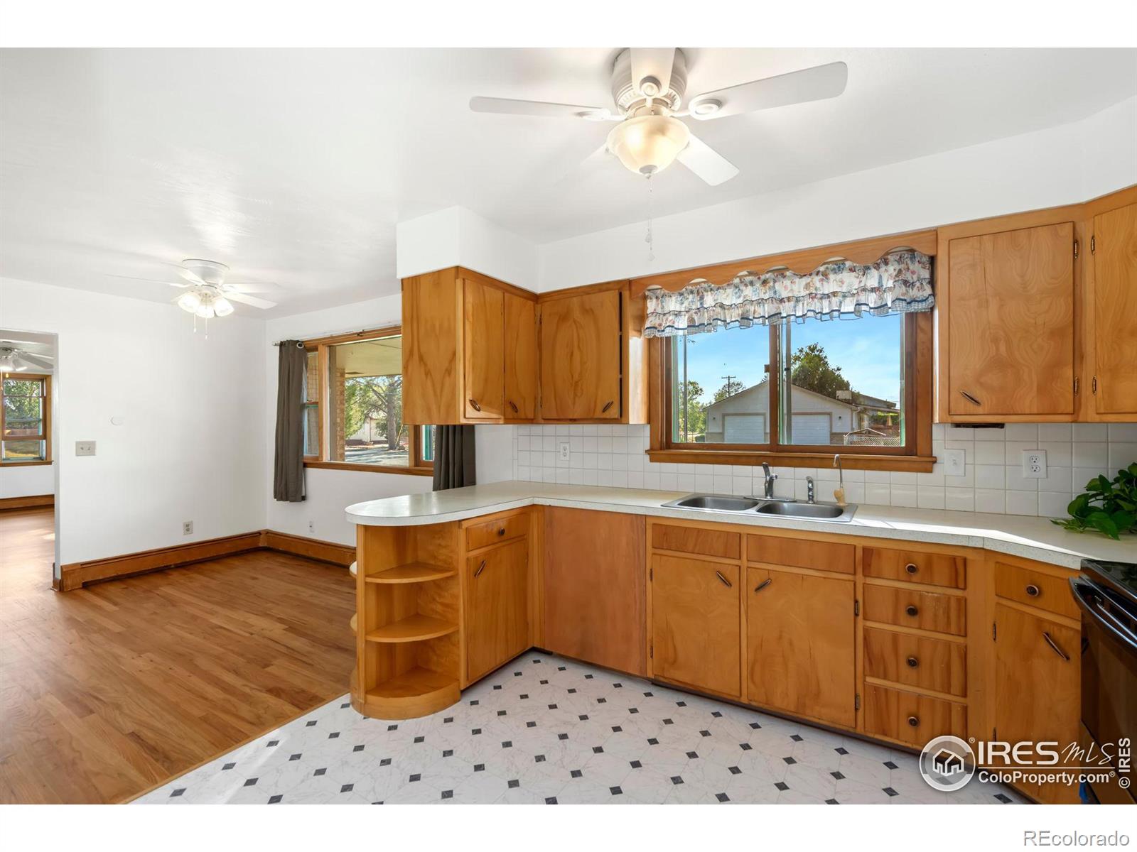 MLS Image #7 for 1944  basswood avenue,greeley, Colorado