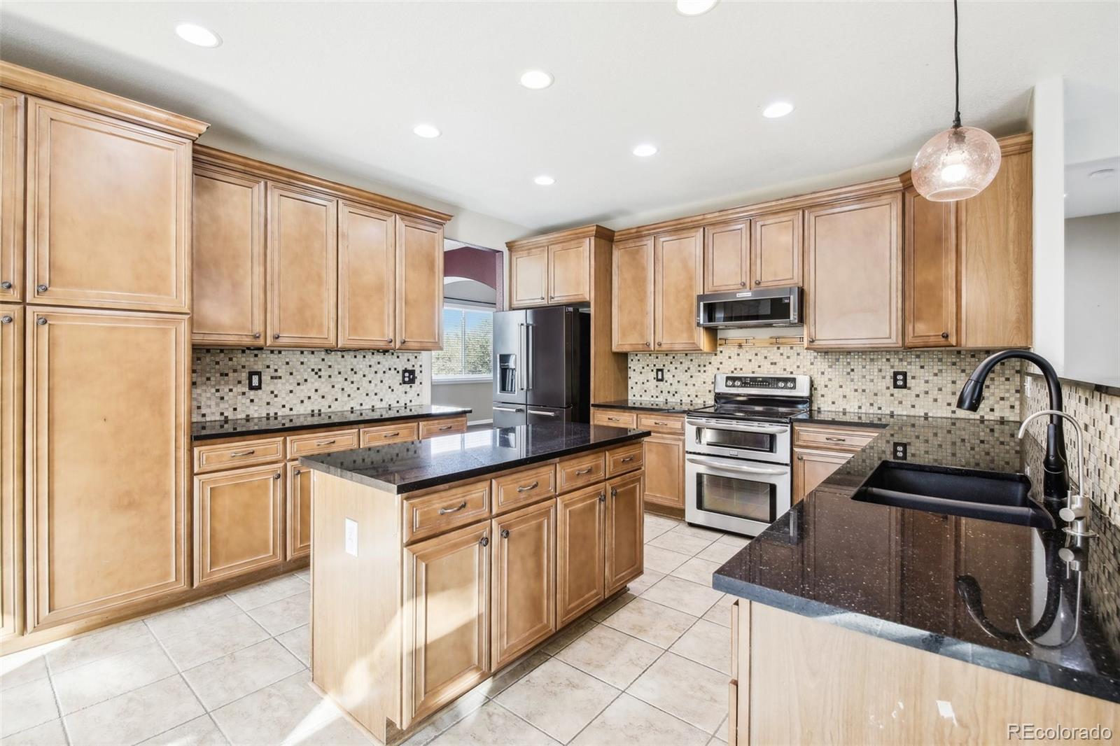 MLS Image #11 for 13053  quince court,thornton, Colorado