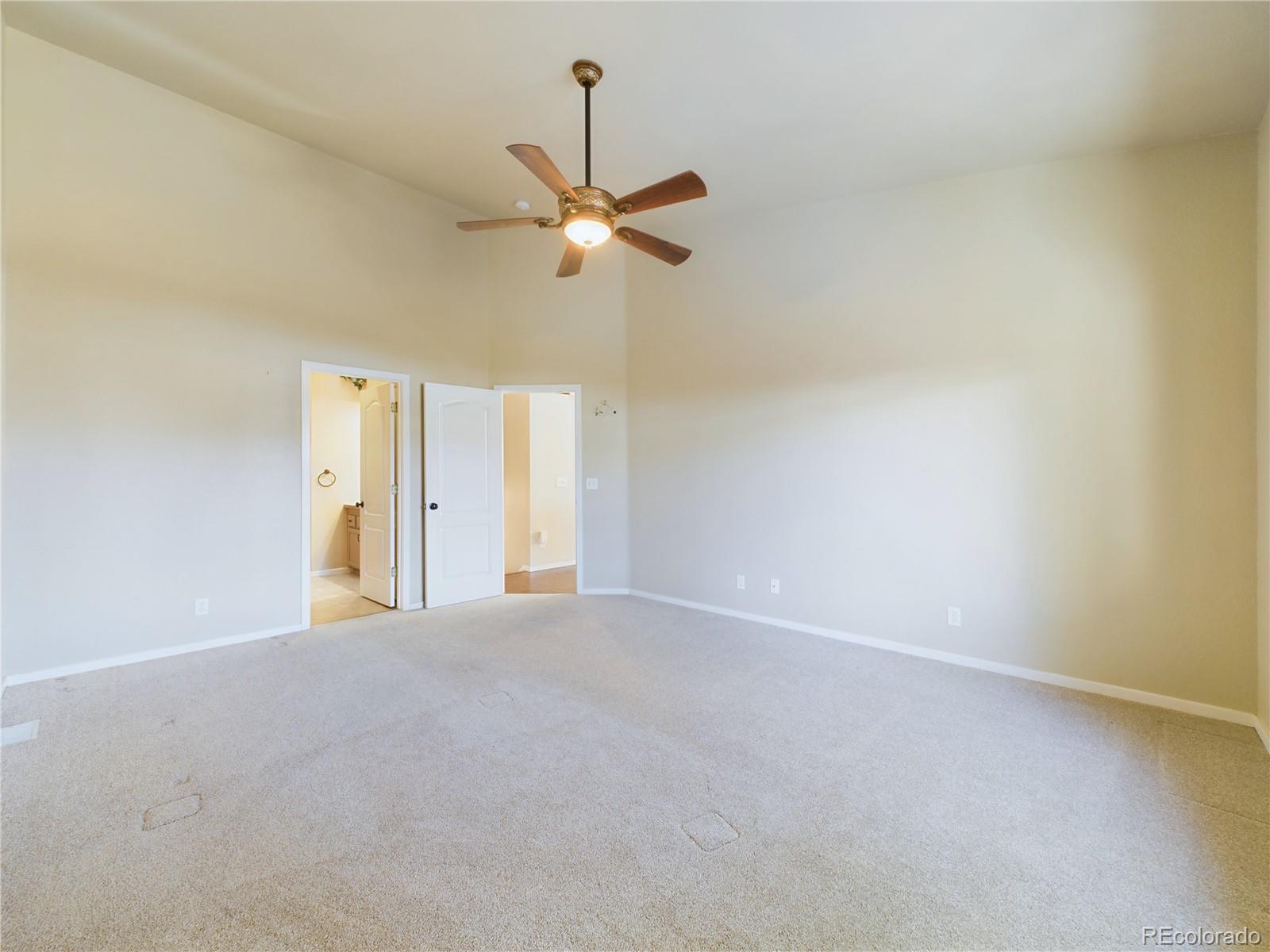 MLS Image #17 for 2048  summerset drive,colorado springs, Colorado