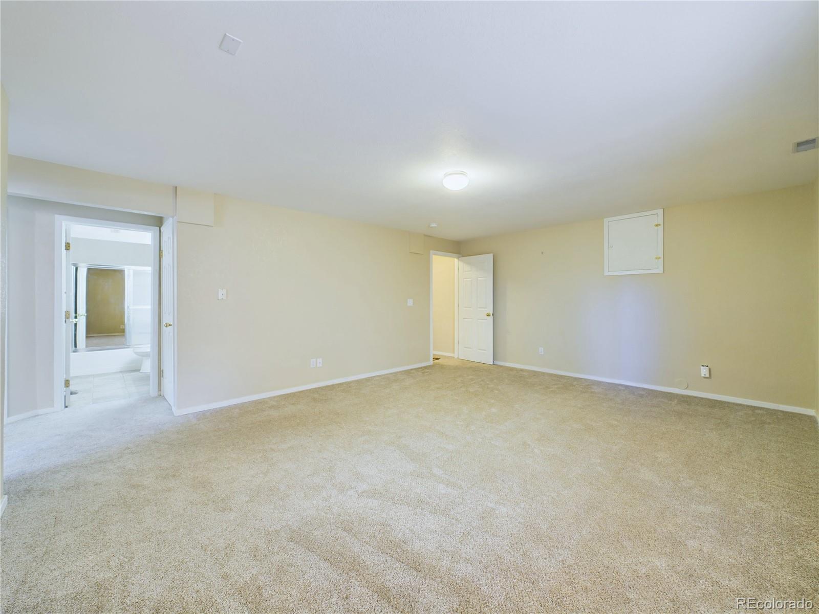 MLS Image #28 for 2048  summerset drive,colorado springs, Colorado