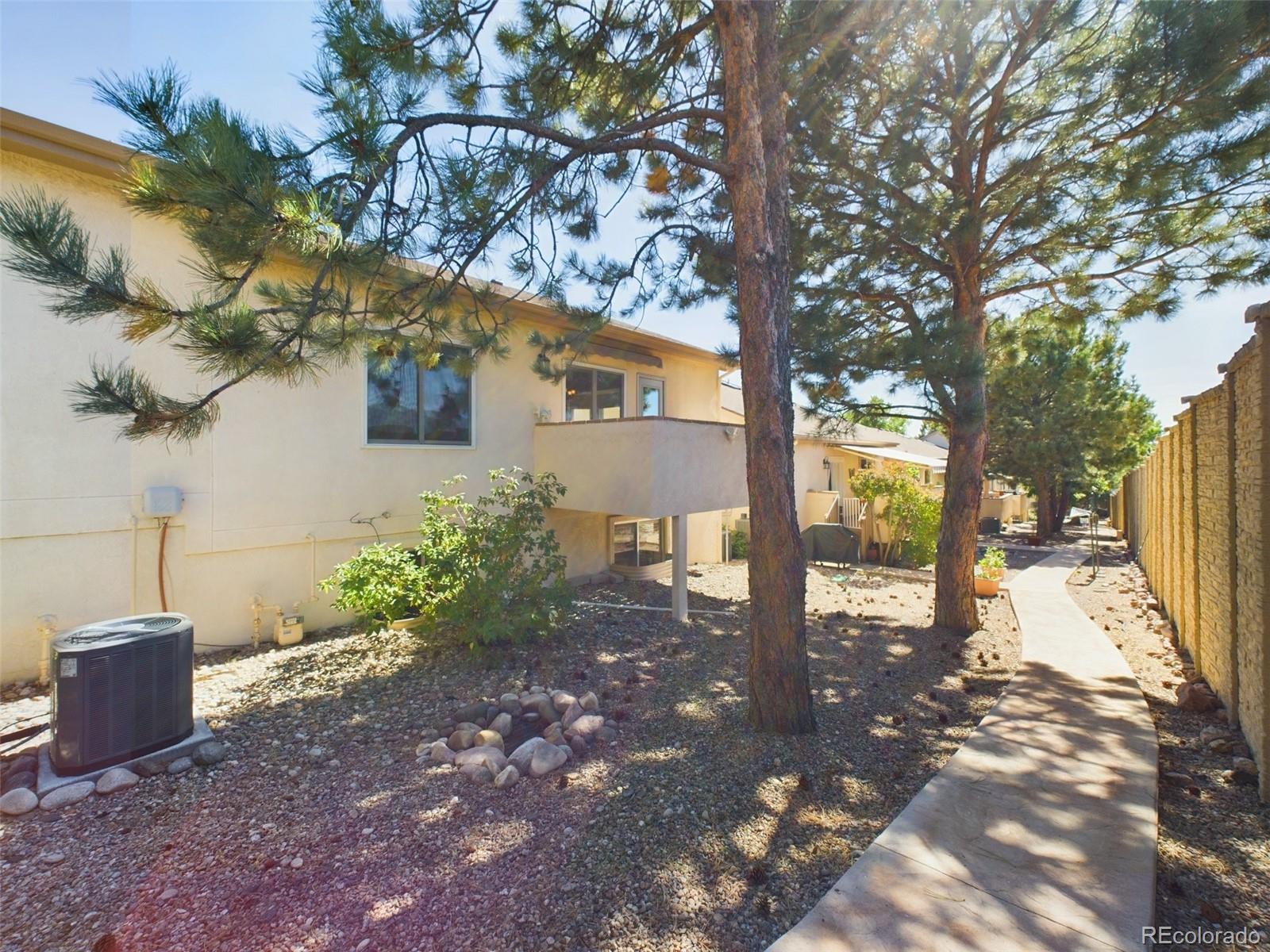 MLS Image #39 for 2048  summerset drive,colorado springs, Colorado