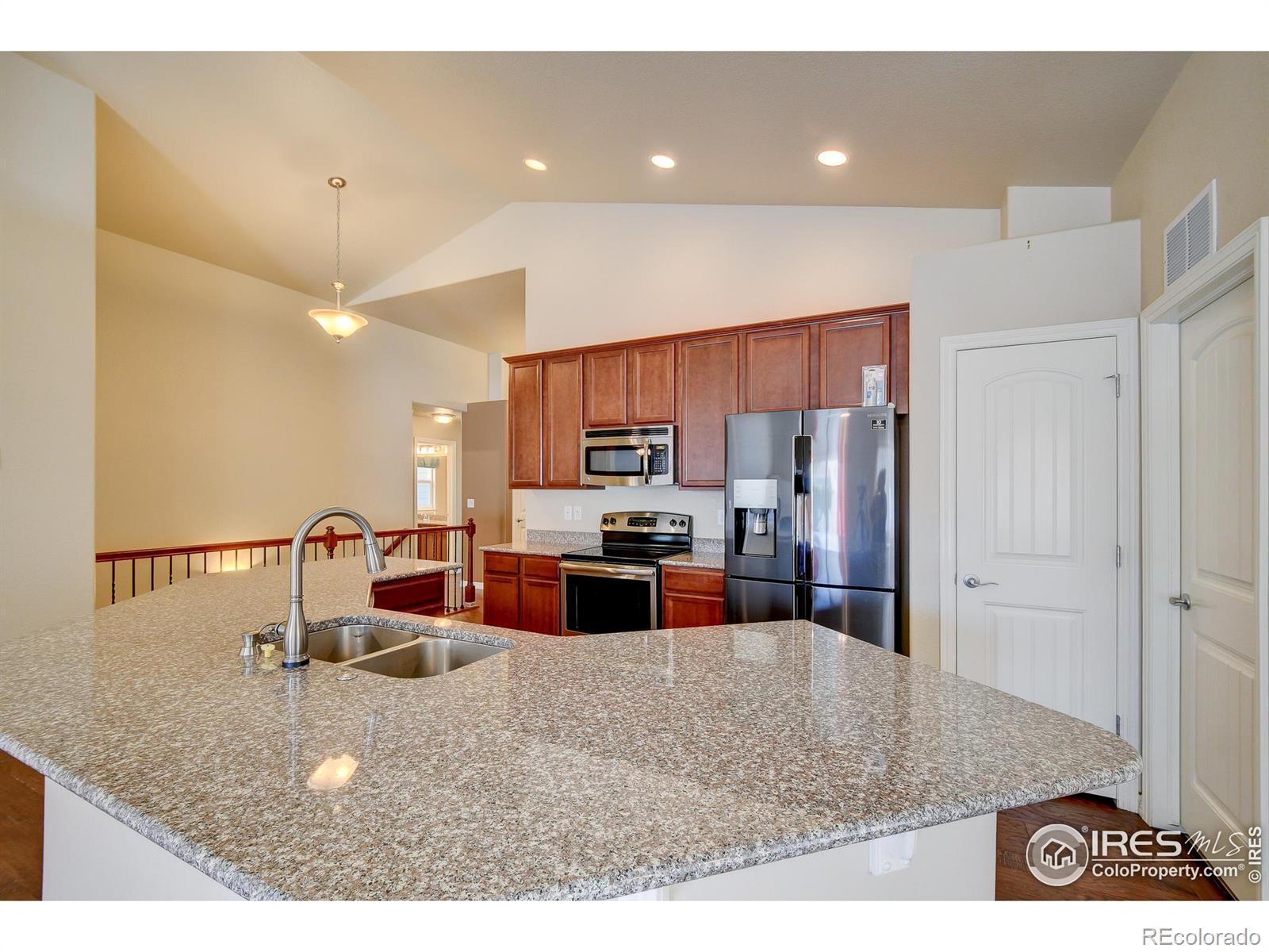 MLS Image #3 for 984  lepus drive,loveland, Colorado