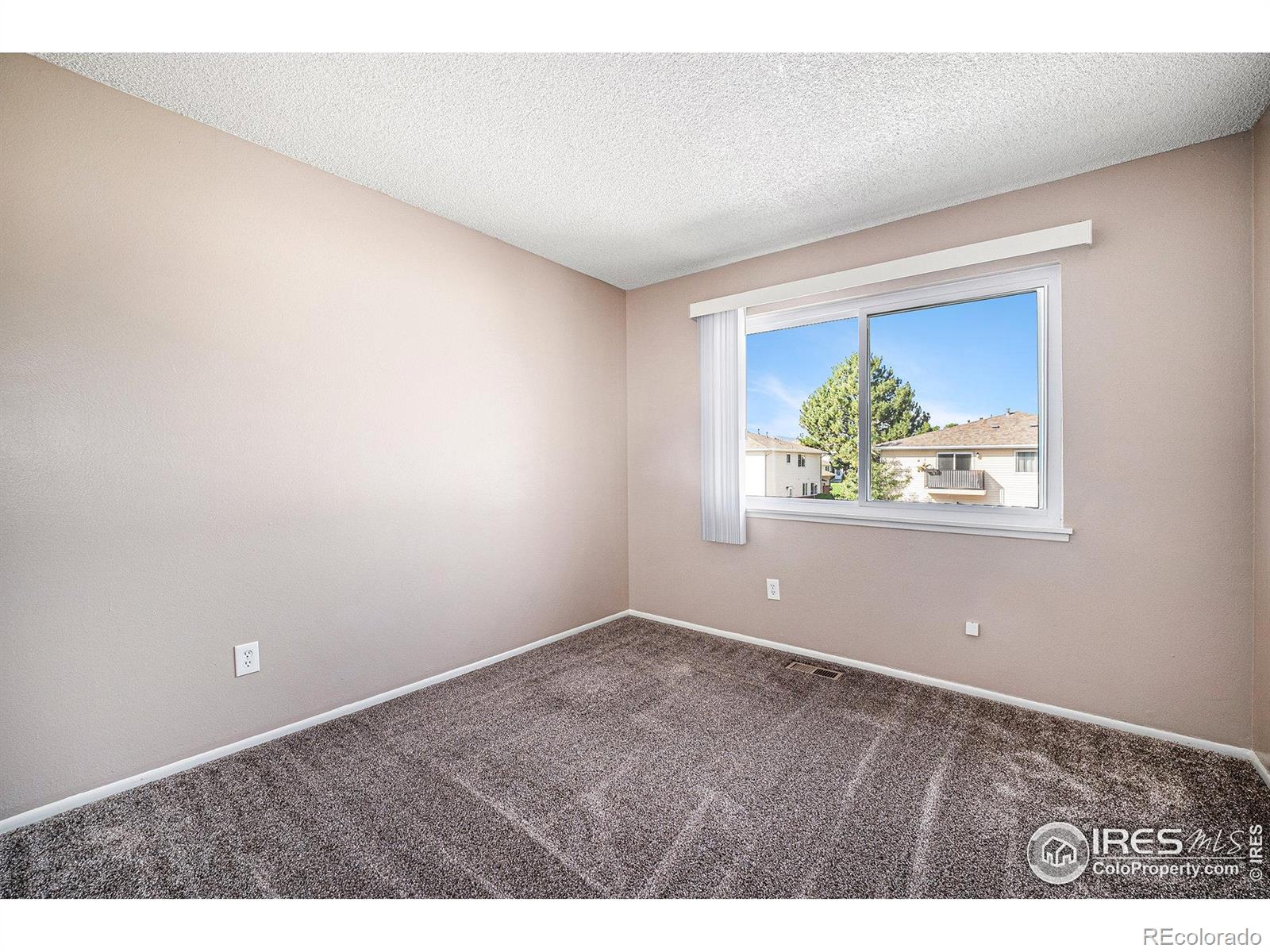 MLS Image #6 for 3351 s field street,lakewood, Colorado