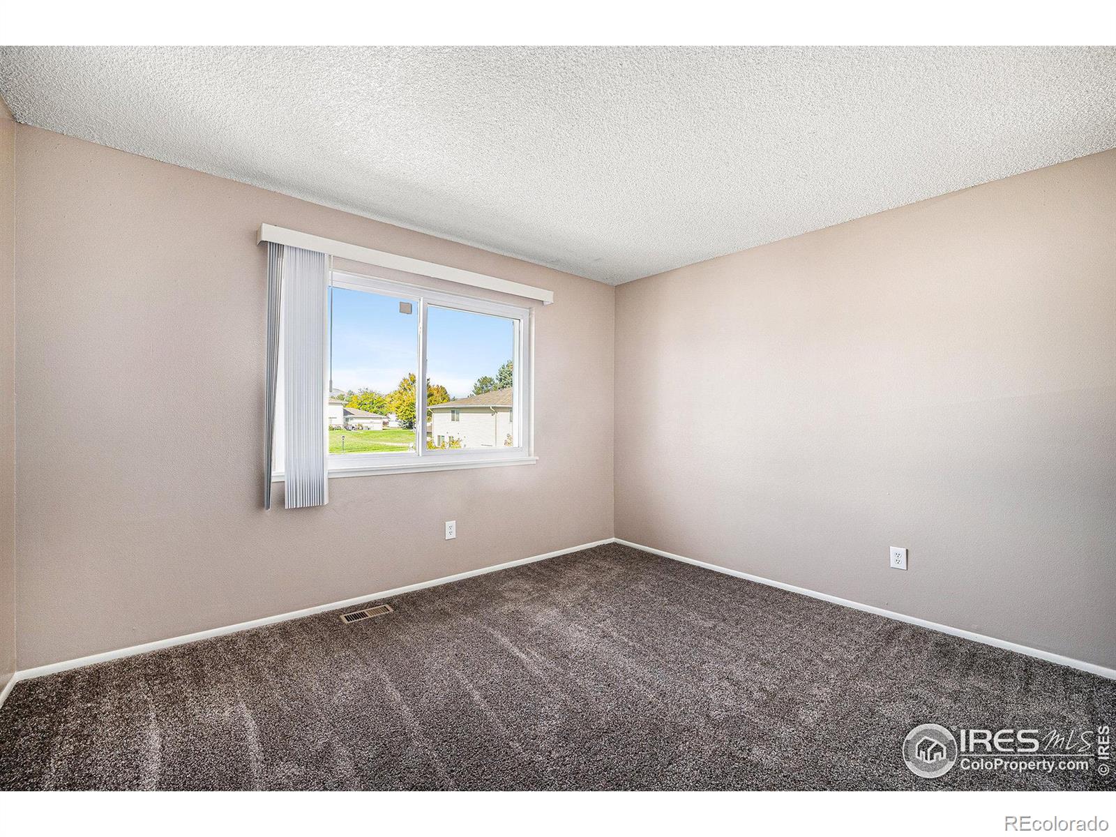 MLS Image #7 for 3351 s field street,lakewood, Colorado