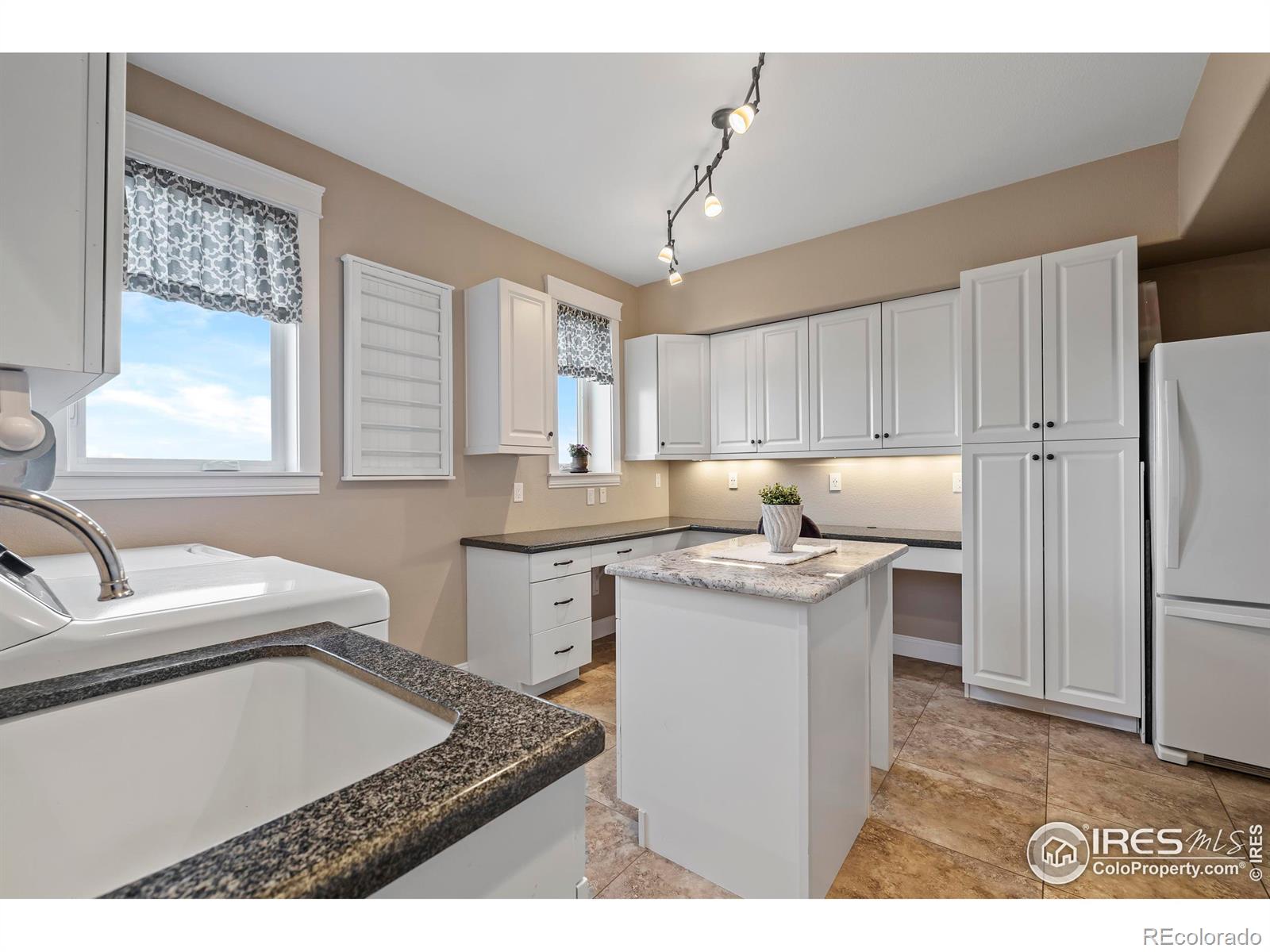 MLS Image #20 for 12648  waterside lane,longmont, Colorado