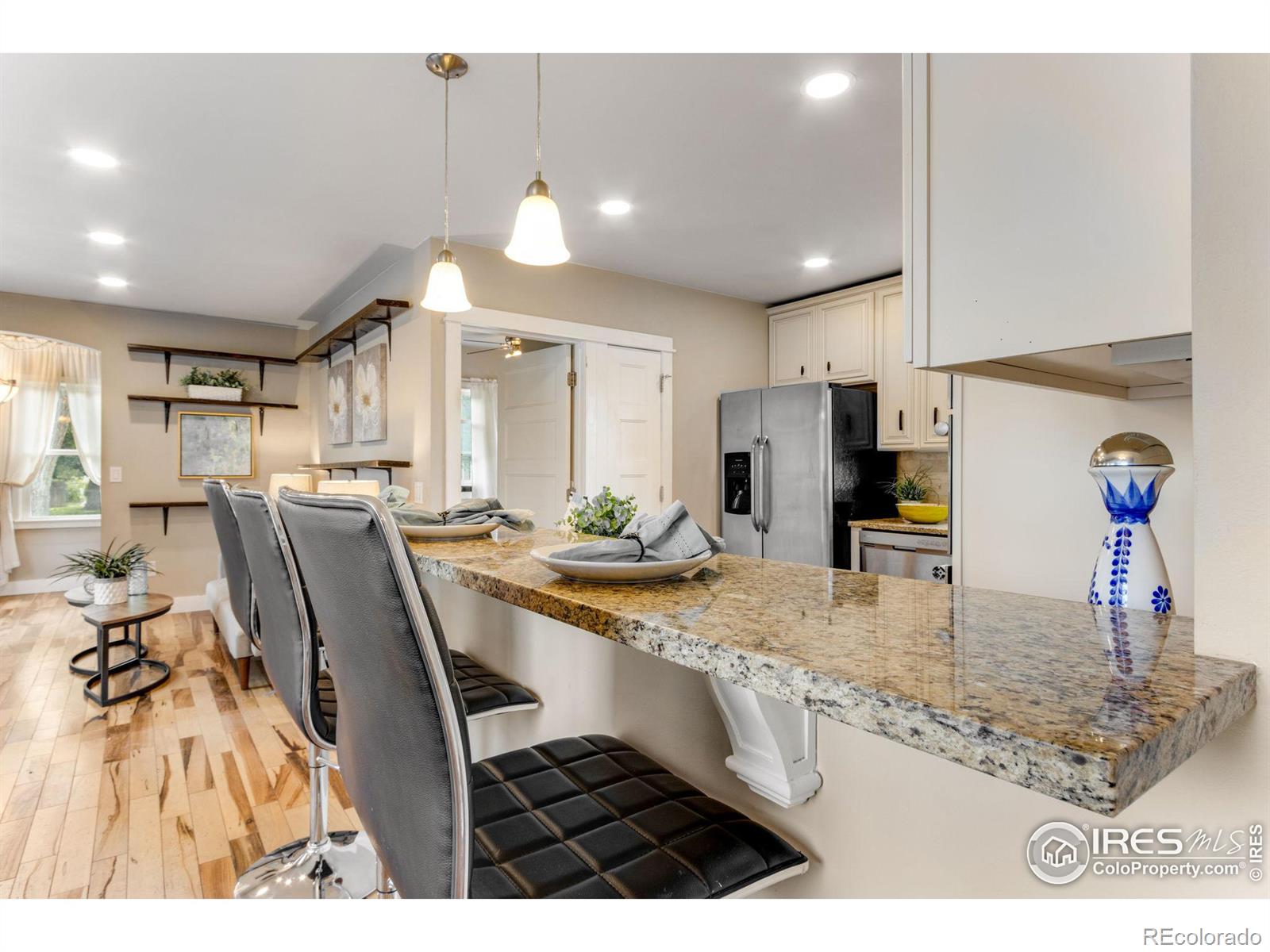 MLS Image #12 for 1350  valentia street,denver, Colorado