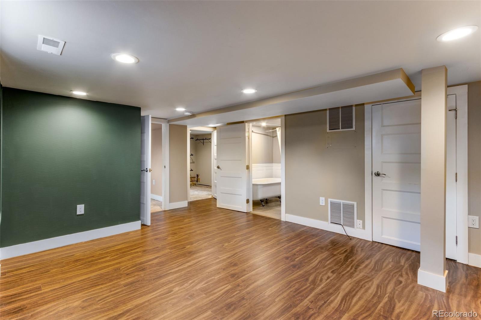 MLS Image #23 for 1350  valentia street,denver, Colorado