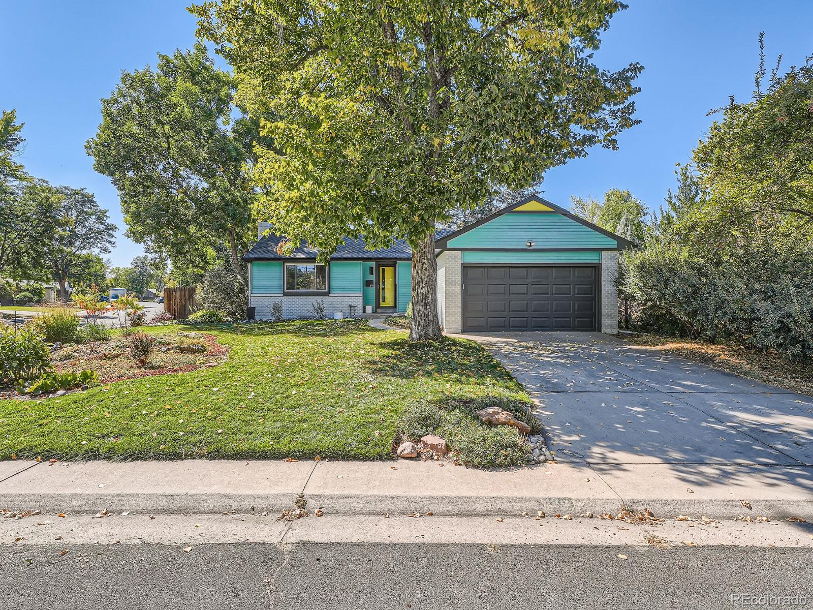 MLS Image #0 for 879 s hudson street,denver, Colorado