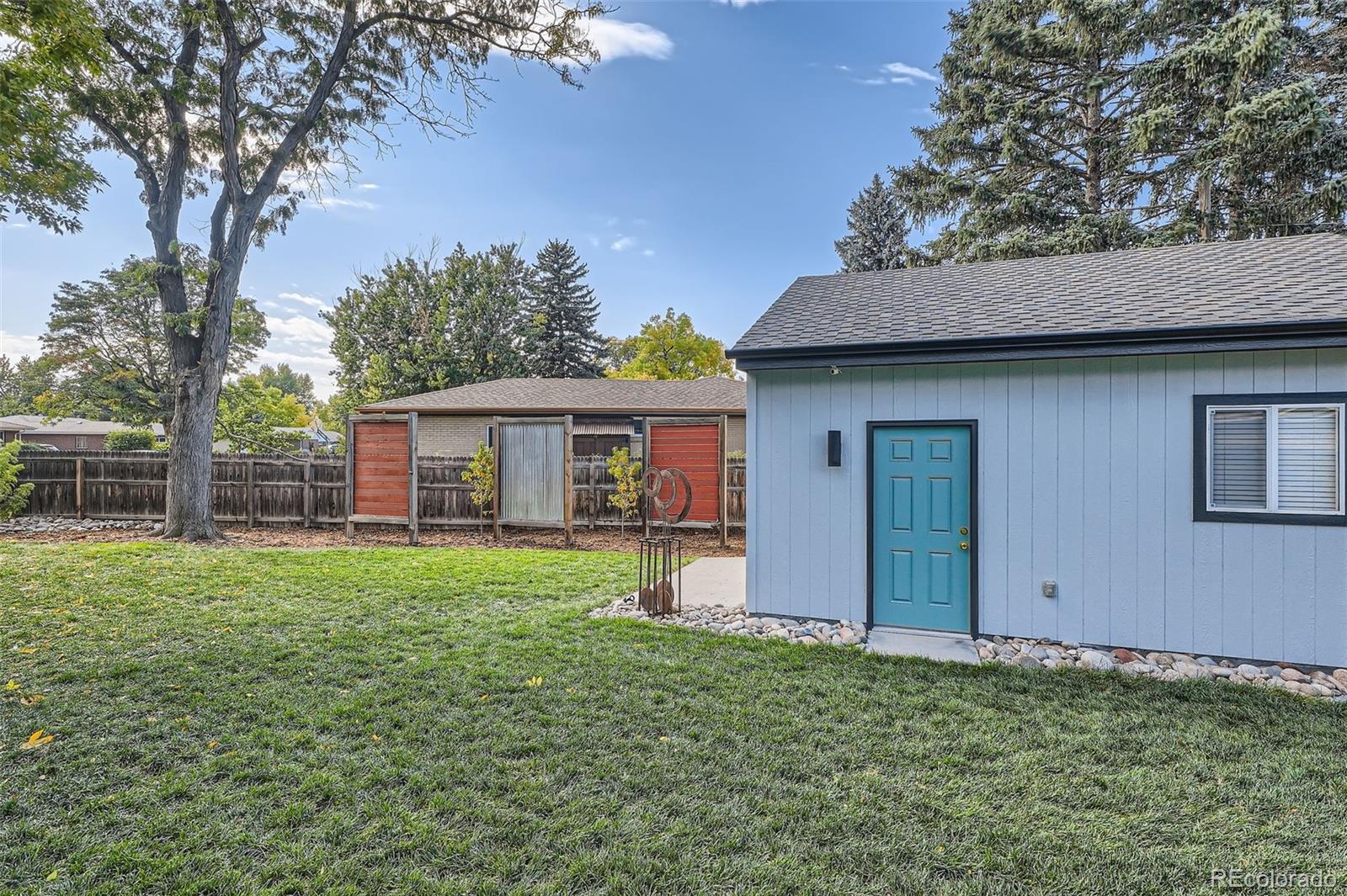 MLS Image #29 for 879 s hudson street,denver, Colorado