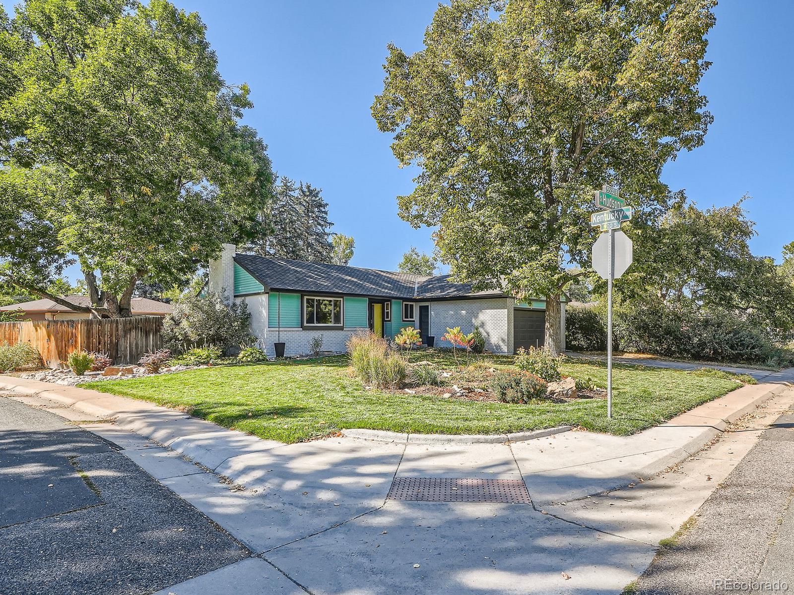 MLS Image #3 for 879 s hudson street,denver, Colorado