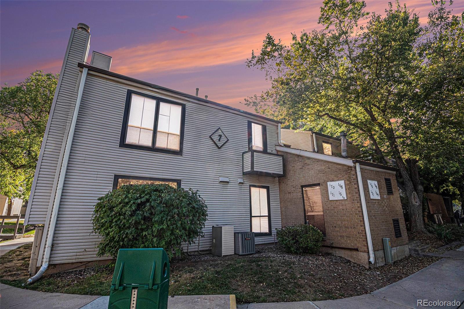 MLS Image #1 for 3550 s harlan street,denver, Colorado