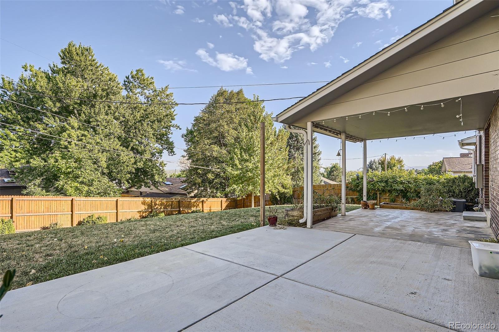 MLS Image #24 for 4674 s raleigh street,denver, Colorado