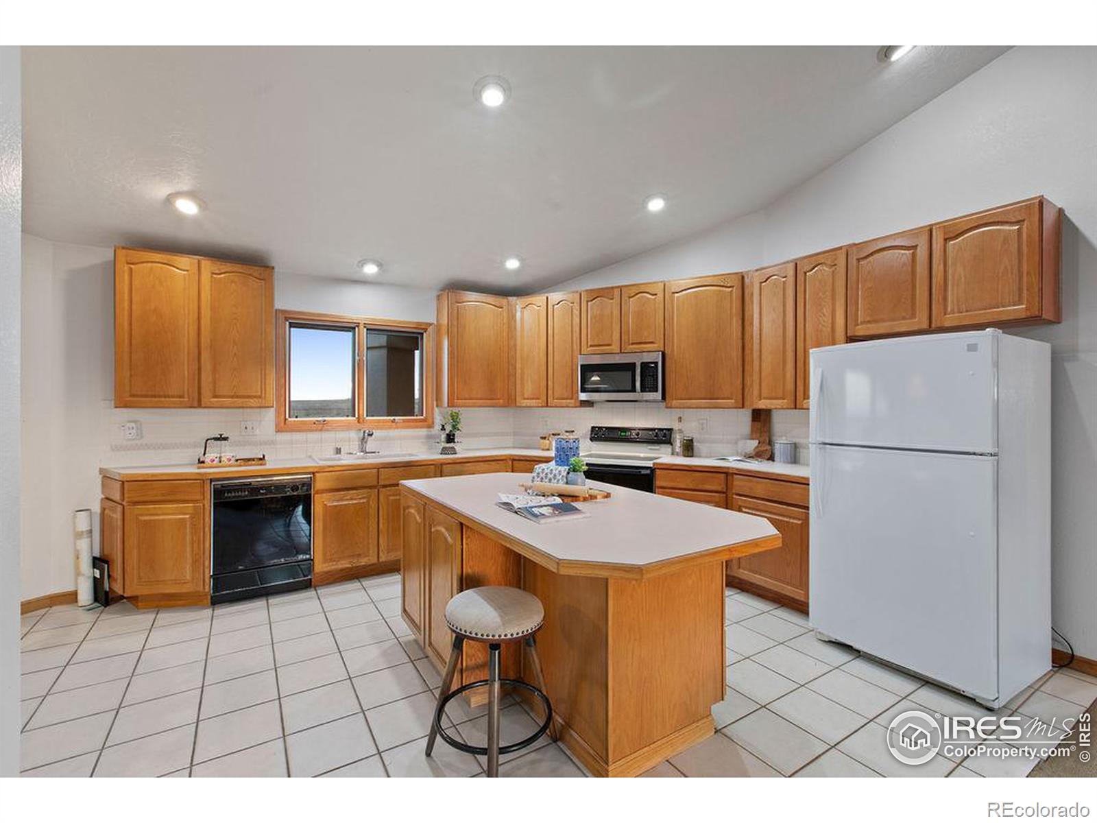 MLS Image #15 for 37637  county road 39 ,eaton, Colorado