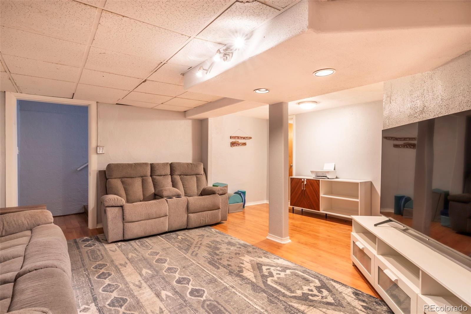 MLS Image #21 for 4921  beach court,denver, Colorado