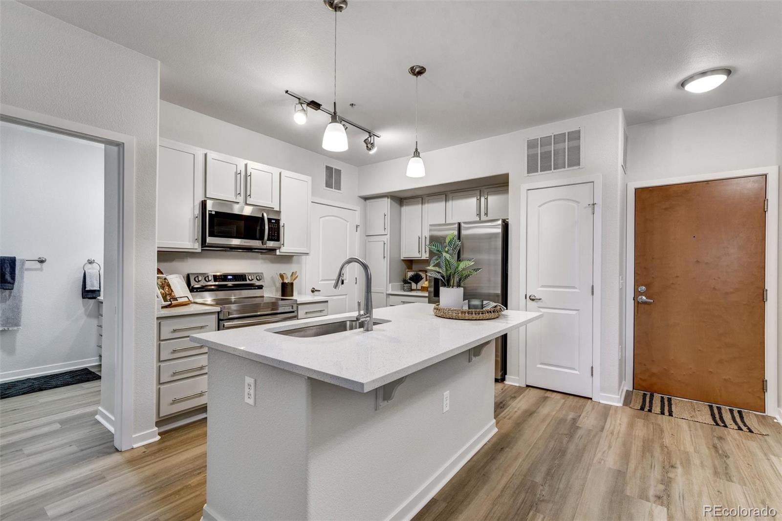 MLS Image #3 for 13456  via varra  214,broomfield, Colorado