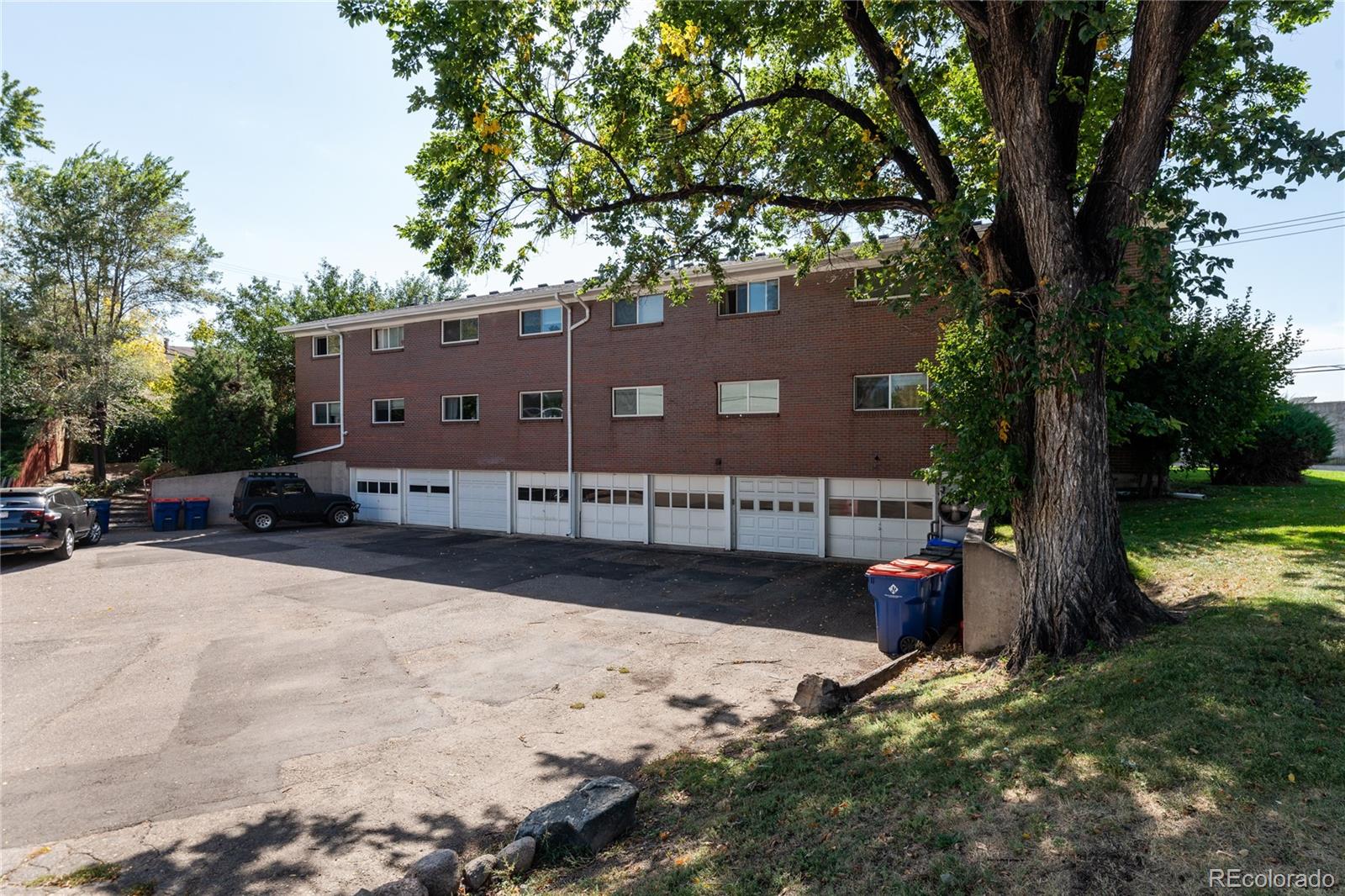 MLS Image #18 for 2262 s valley highway,denver, Colorado