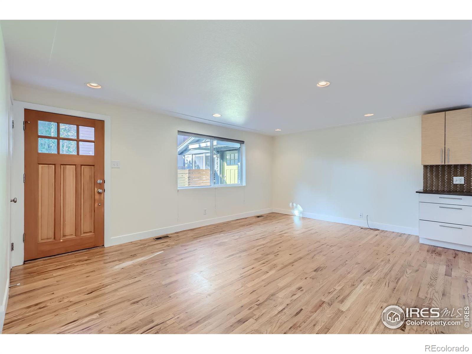 MLS Image #3 for 3879  utica street,denver, Colorado