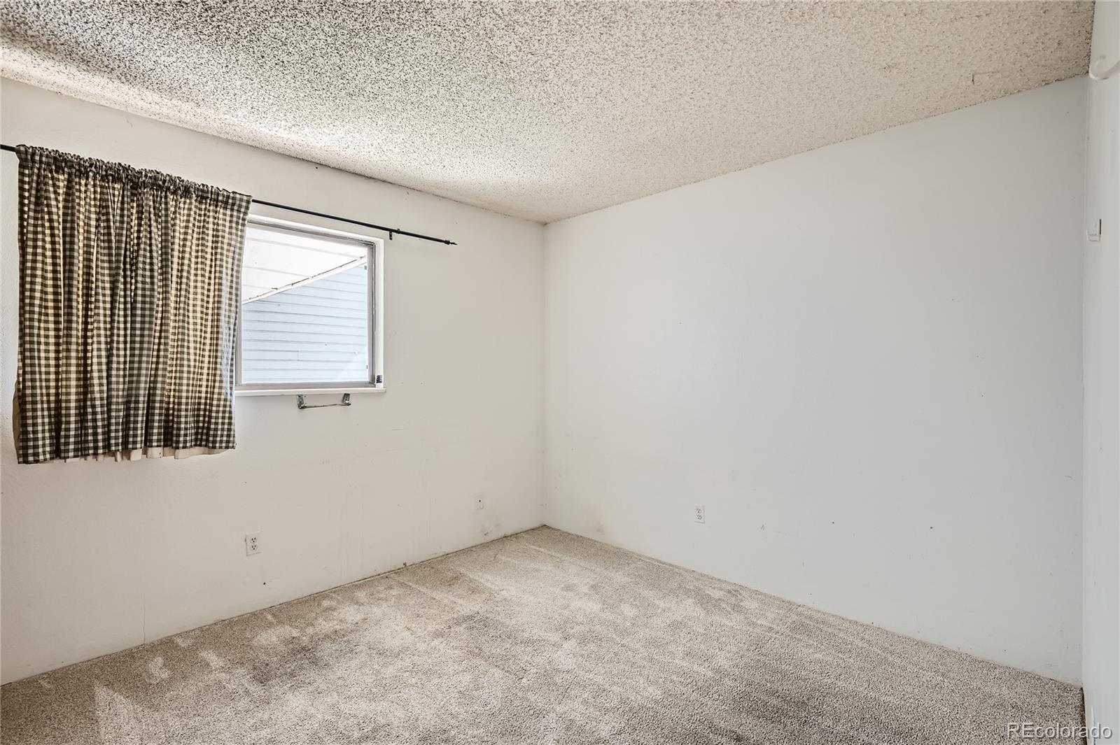 MLS Image #8 for 3100 s federal boulevard 218,denver, Colorado